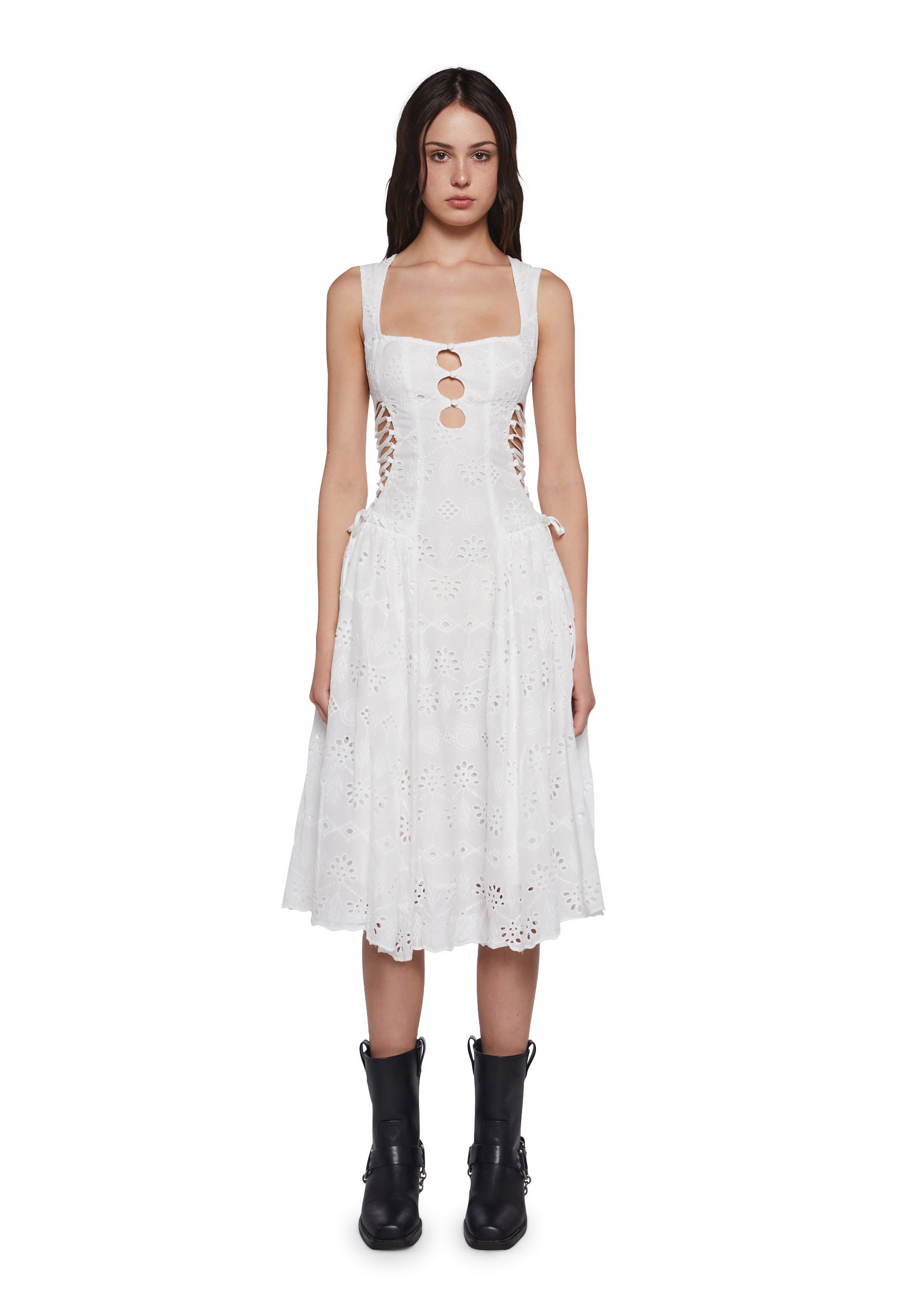 chinese dress ladies Miss Circle Women's Oberon White Cotton Eyelet Lace-Up Back Maxi Dress main image 1