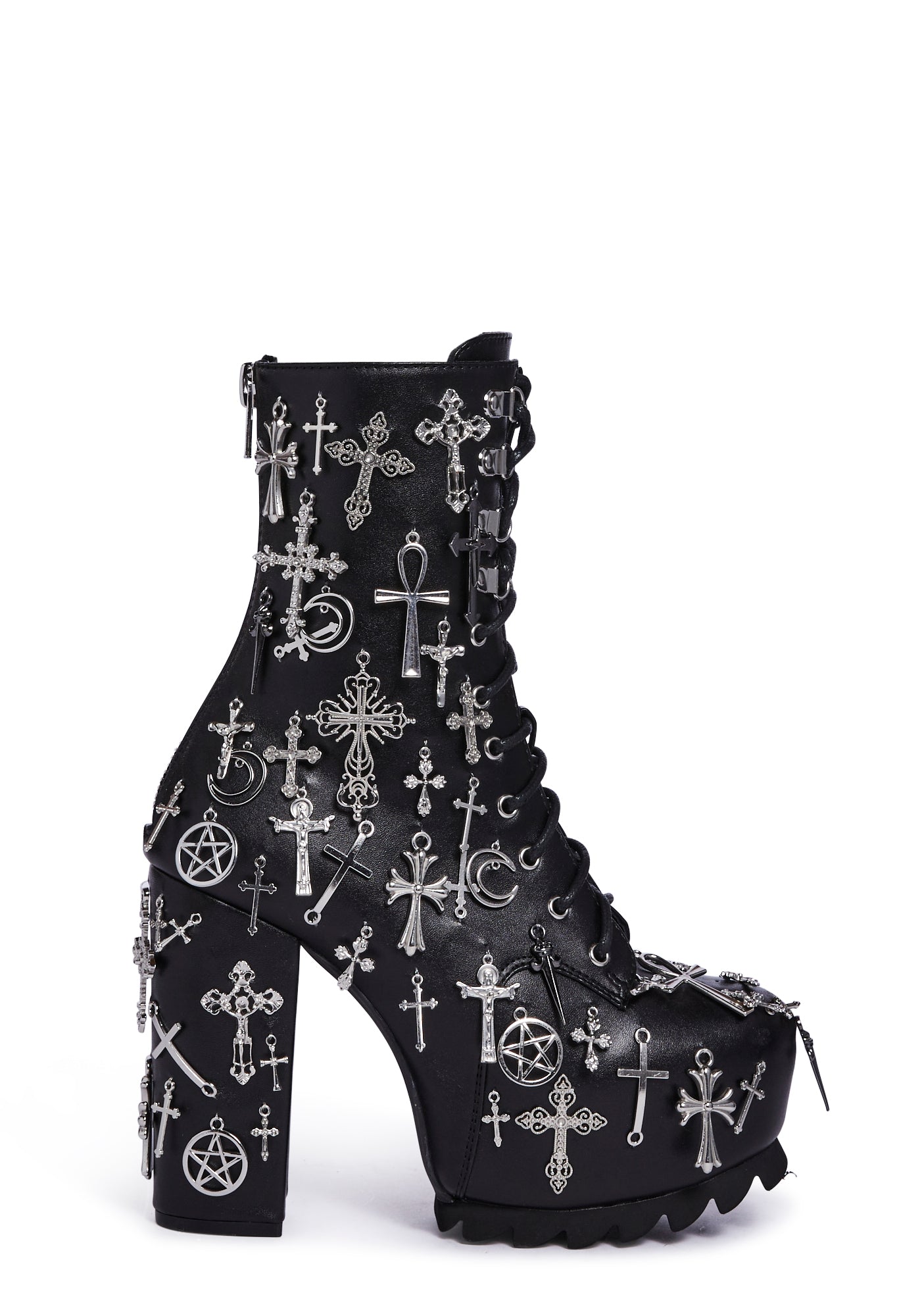 Dolls store kill shoes