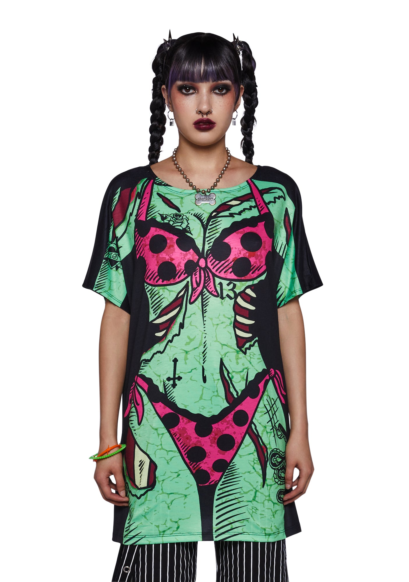 Trickz N Treatz Halloween Bikini Body Graphic Tee - Multi