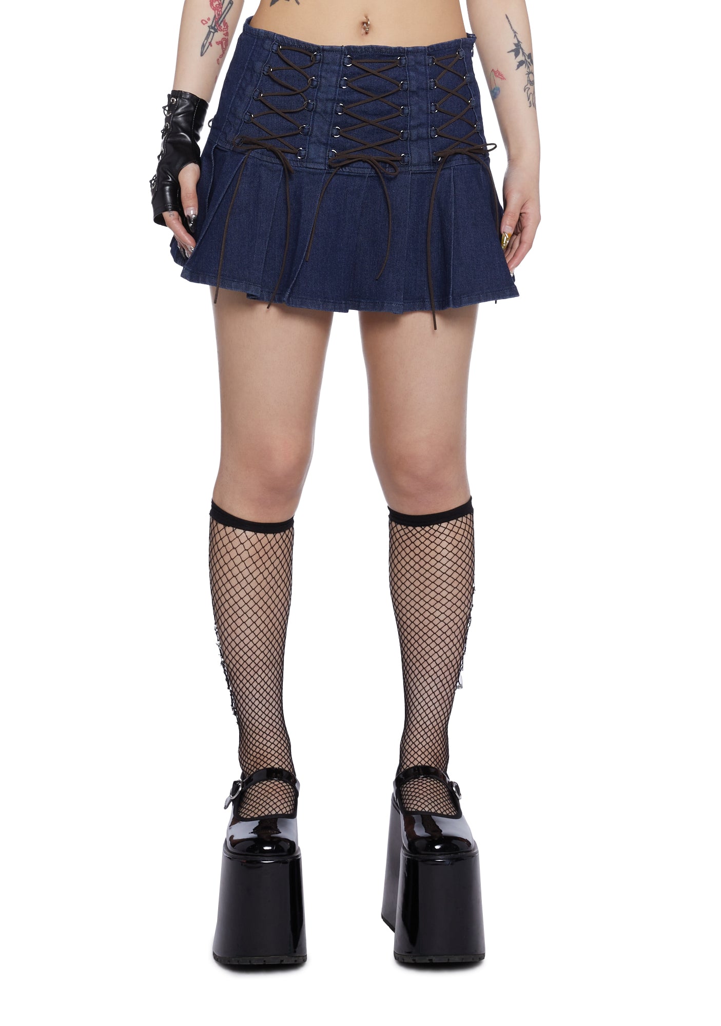 Black pleated skirt dolls kill top