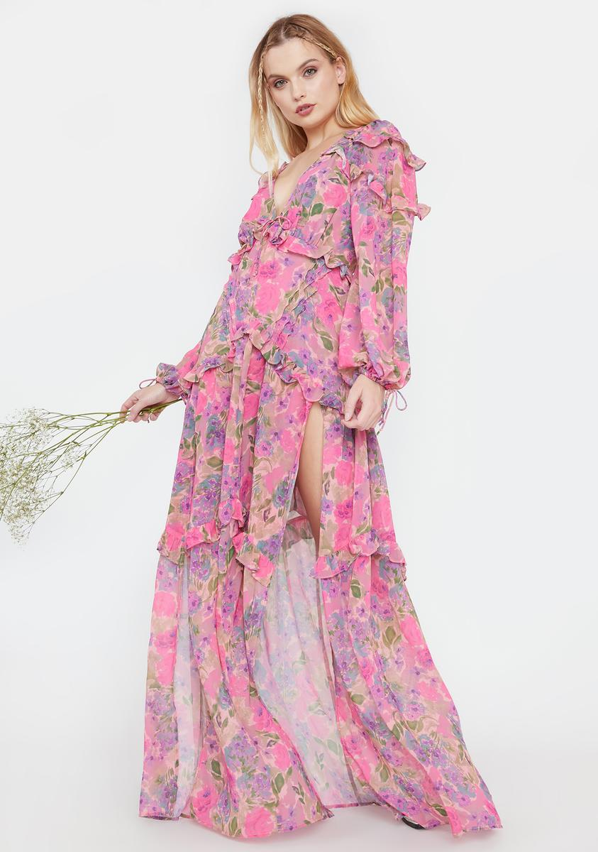 for love and lemons annie maxi dress CUSTOMER LOVE We absolutely adore the For Love & Lemons Annie Maxi Dress on our gorgeous customer @paigecarmichael Style it with a pair of boots for more Wintery look, we adore Paiges
