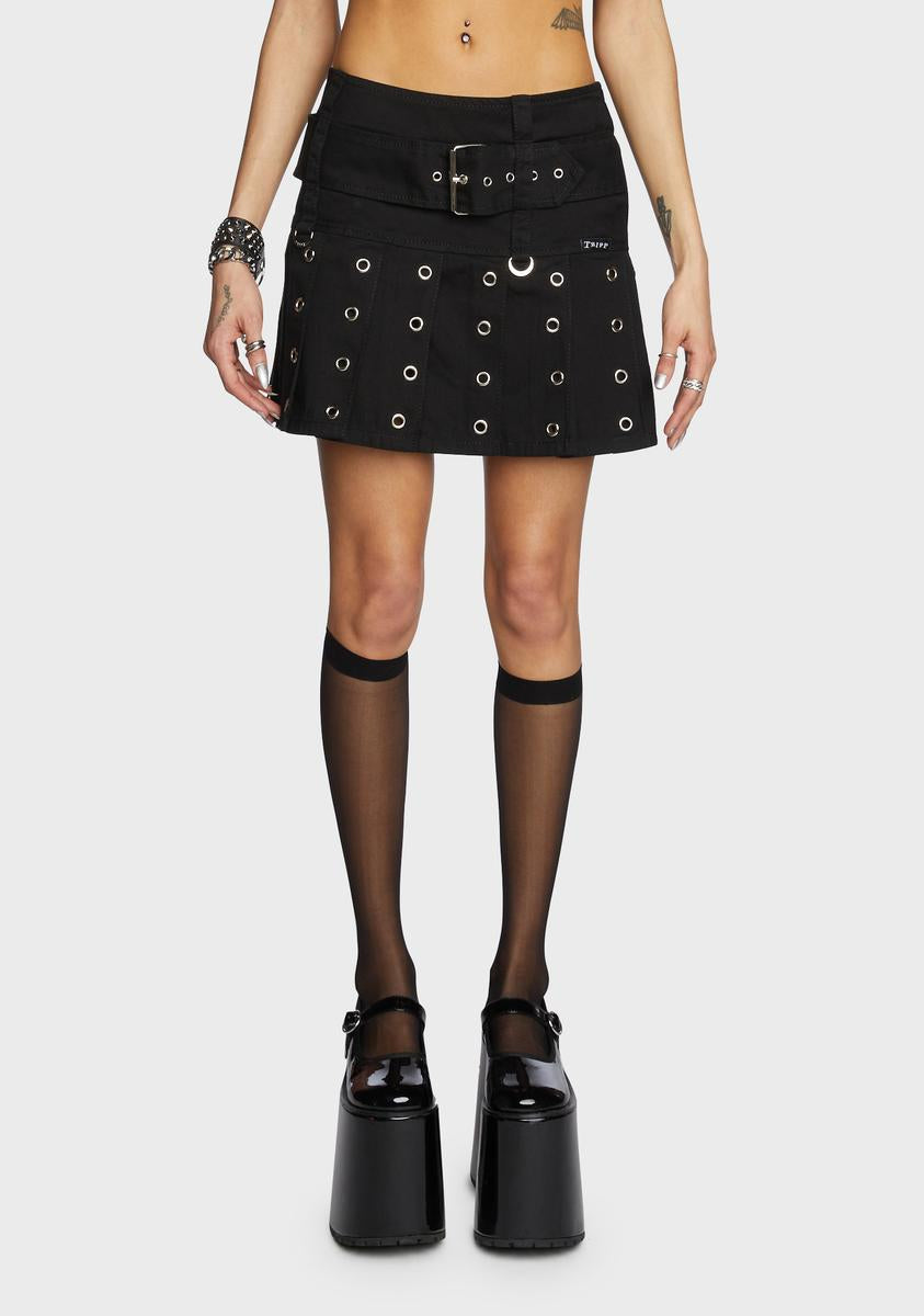 Tripp NYC Grommet Pleated Mini Skirt - Black – Dolls Kill Tripp NYC Grommet Pleated Mini Skirt - Black – Dolls Kill