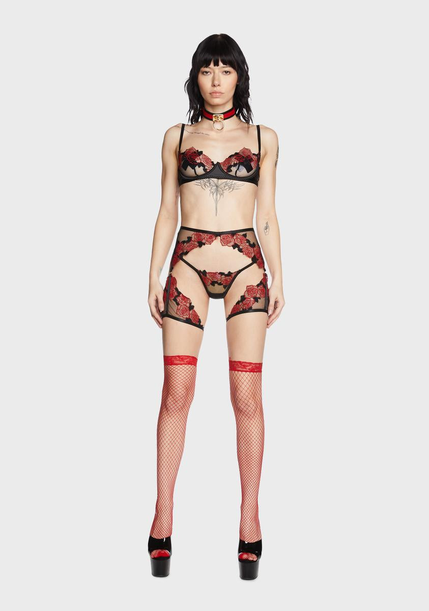 sex toy movie LINGERIE PLUS MAGAZI... | LINGERIE PLUS MAGAZINE APRIL 2020 main image 1
