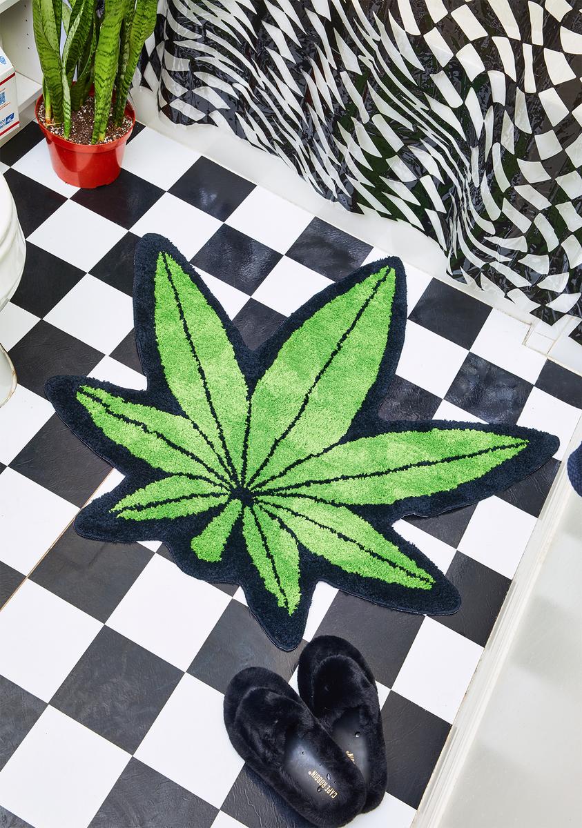 Dolls Home Weed Leaf Bath Mat - Green