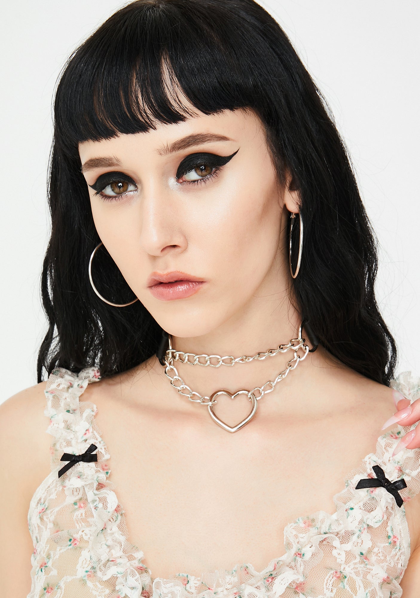 Heart Link Chain Drop Choker - Silver Black – Dolls Kill
