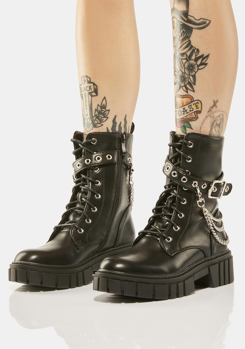 Chain Buckle Combat Boots Black – Dolls Kill