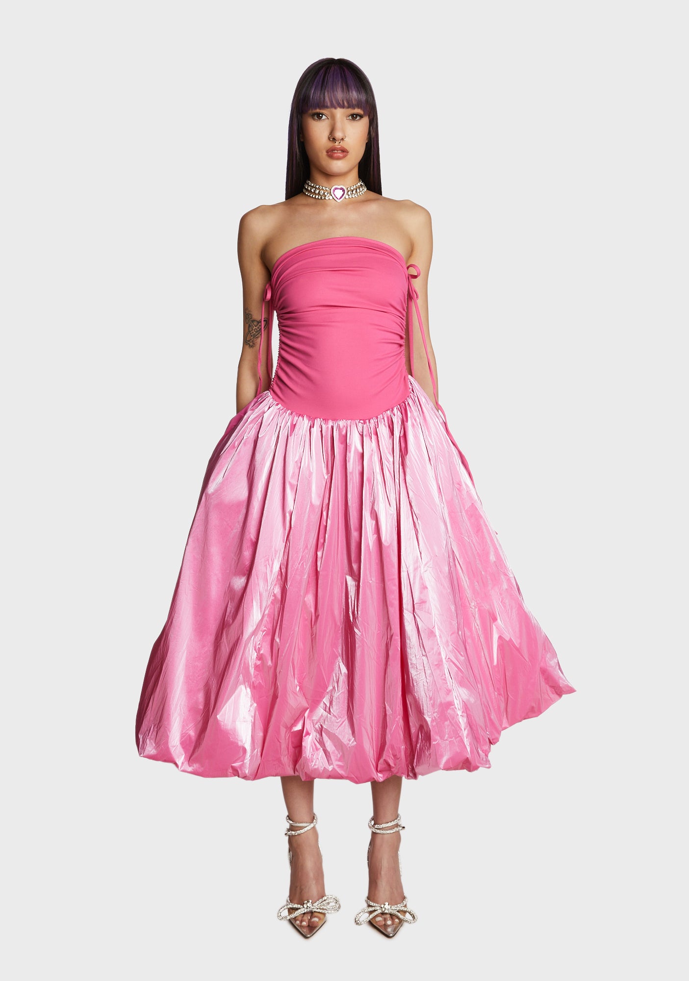 knee length dresses for ladies AMYLYNN Ruched Bubble Hem Midi Dress