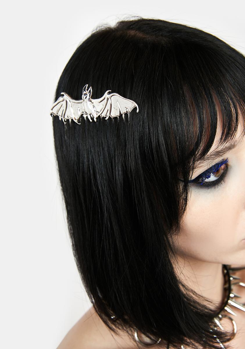 The Grave Girls Bat Hair Clip - Silver – Dolls Kill display picture 3