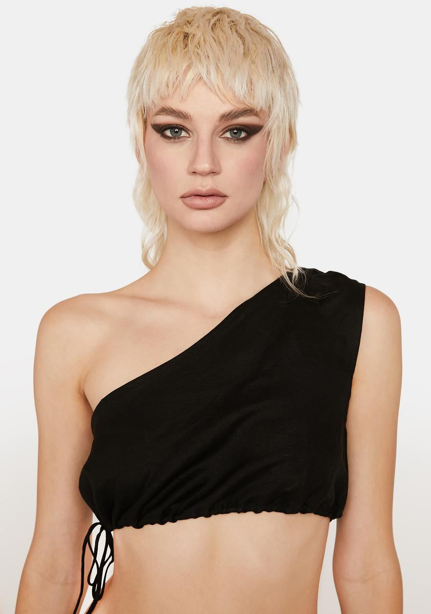 Lioness One Shoulder Crop Top With Ruching Black – Dolls Kill