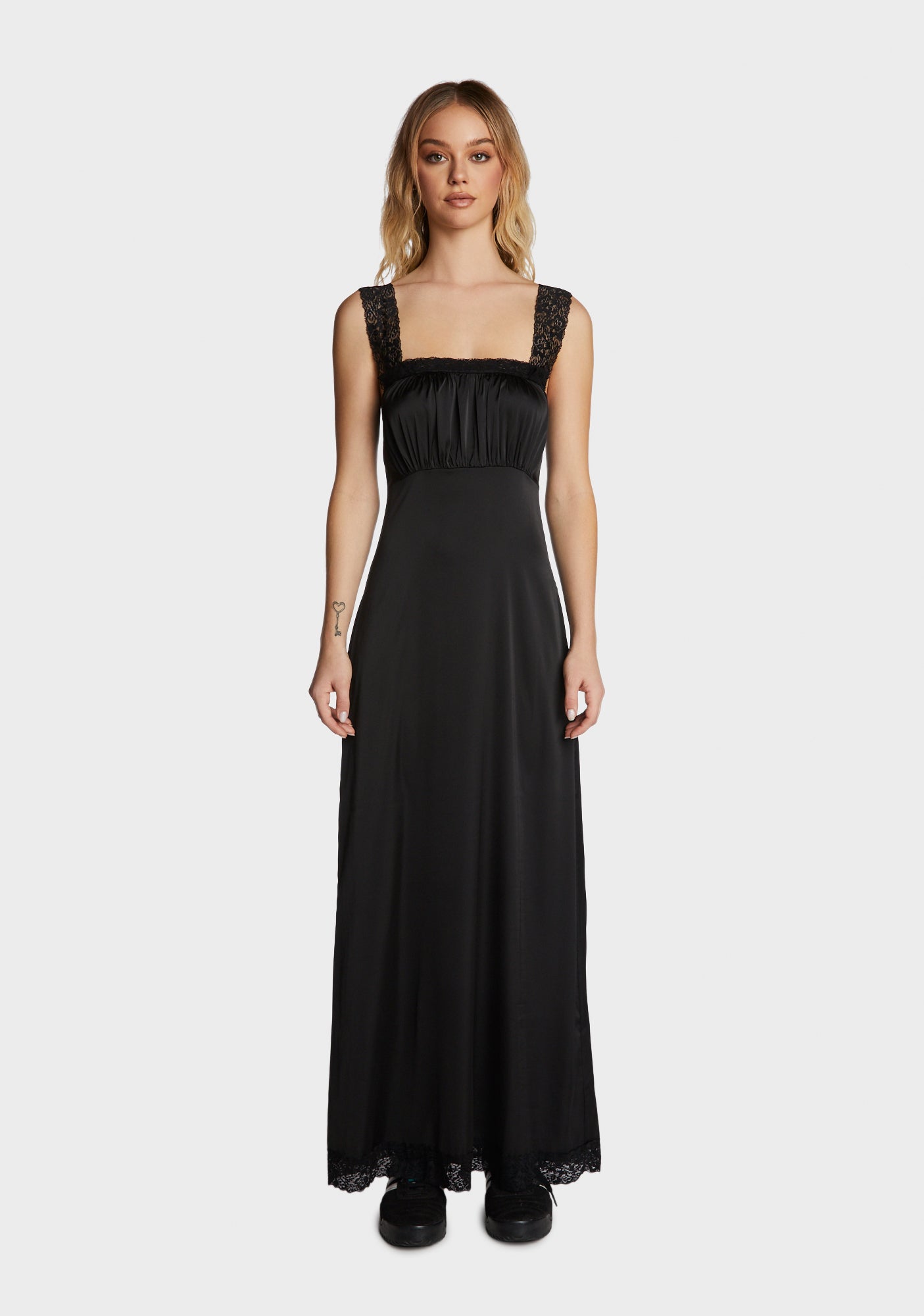 Lioness Maxi Dress With Lace Trim - Black Lioness Maxi Dress With Lace Trim - Black