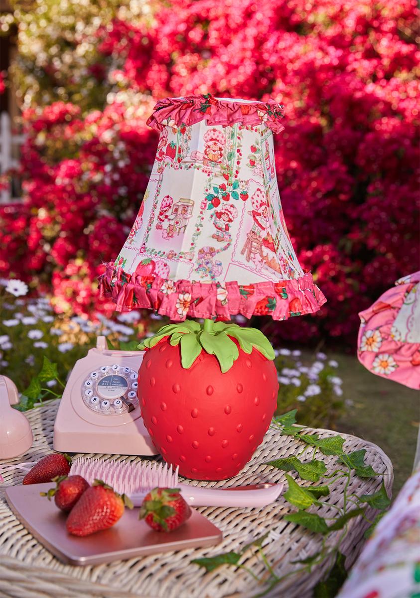 Dolls Kill X Strawberry Shortcake Patchwork Printed Lamp Shade And Strawberry Base Table Lamp Red