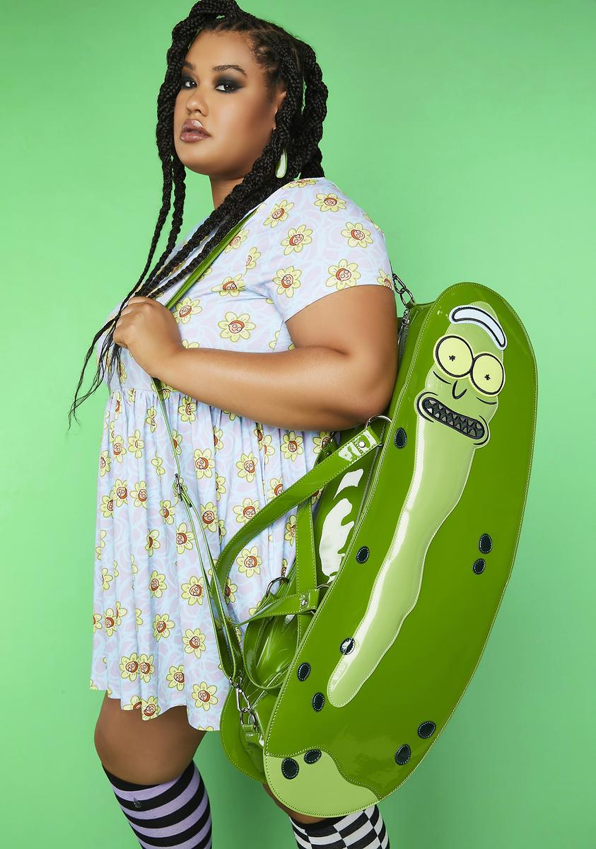 pickle rick schlafsack Dolls Kill x Rick & Morty Pickle Rick Vinyl Weekender Bag