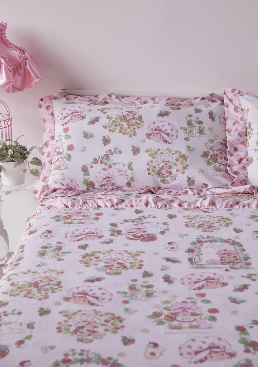 Dolls Kill x Strawberry Shortcake Printed Ruffle Duvet Set - Multi