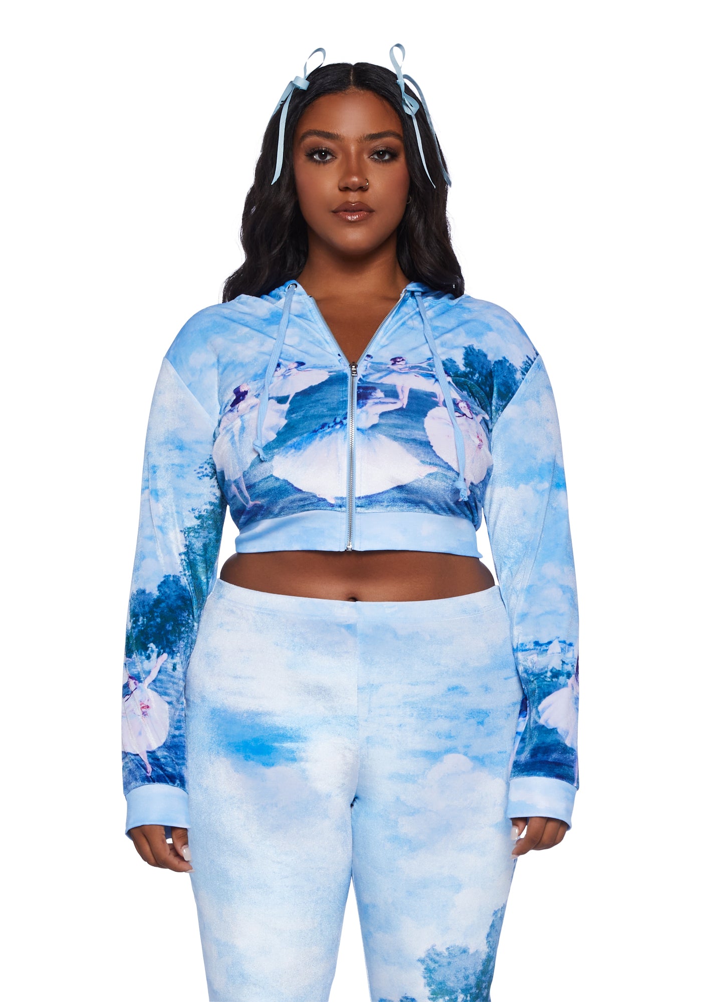 Cropped hoodie on sale graphic