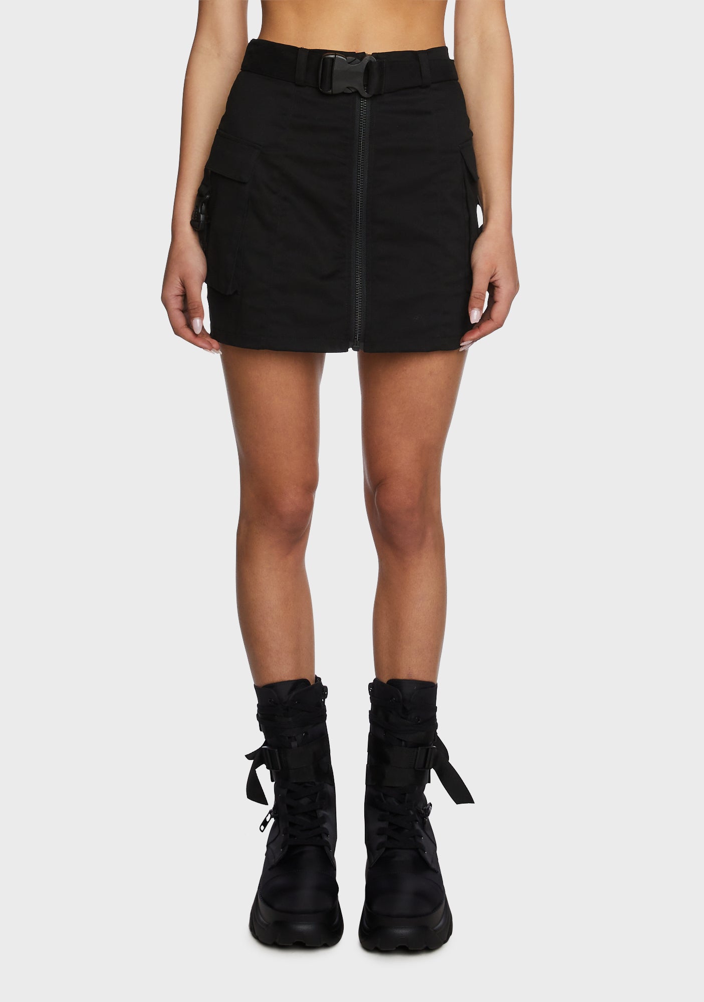 Poster Grl Mini Cargo Skirt Front Zip Black