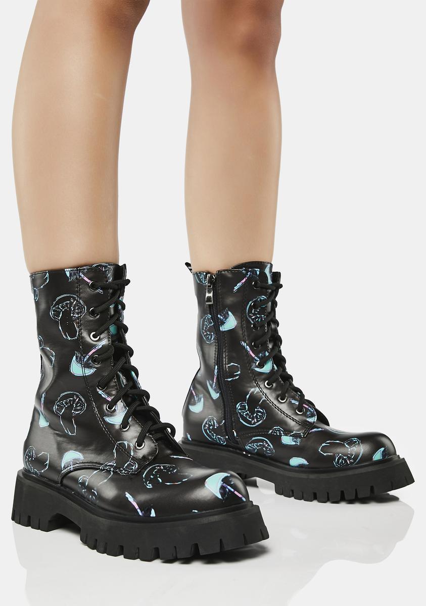 Chrome combat boots deals