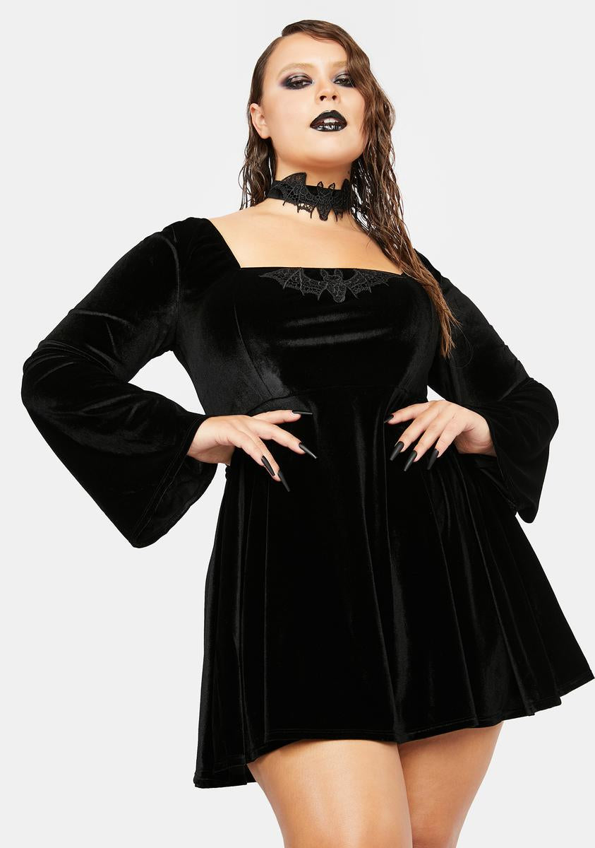 Plus Size Dolls Kill X Monsters Velvet Bell Sleeve Embroidered Bat Dress - Black Plus Size Dolls Kill X Monsters Velvet Bell Sleeve Embroidered Bat Dress - Black