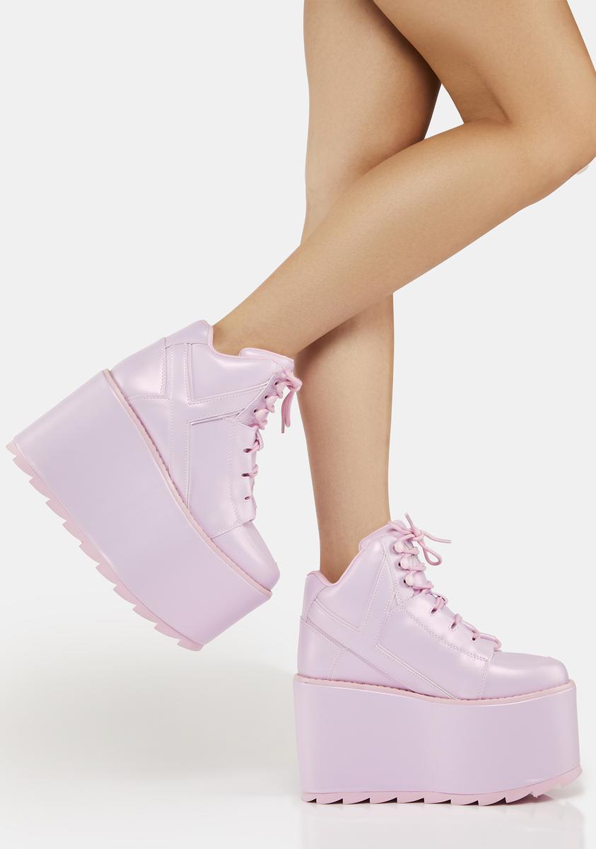 Qozmo sales platform sneakers