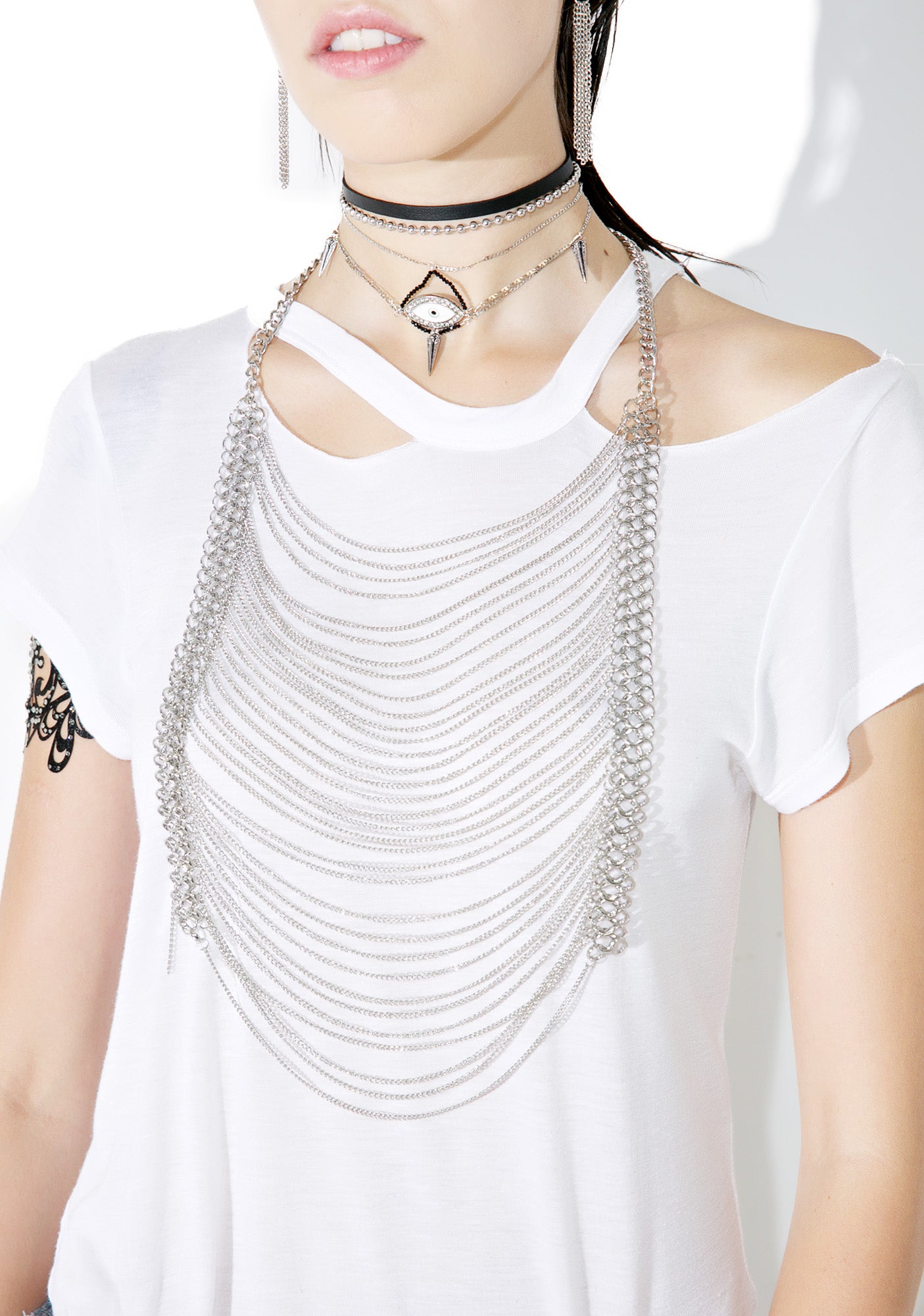 Kween Tiered Chain Necklace – Dolls Kill