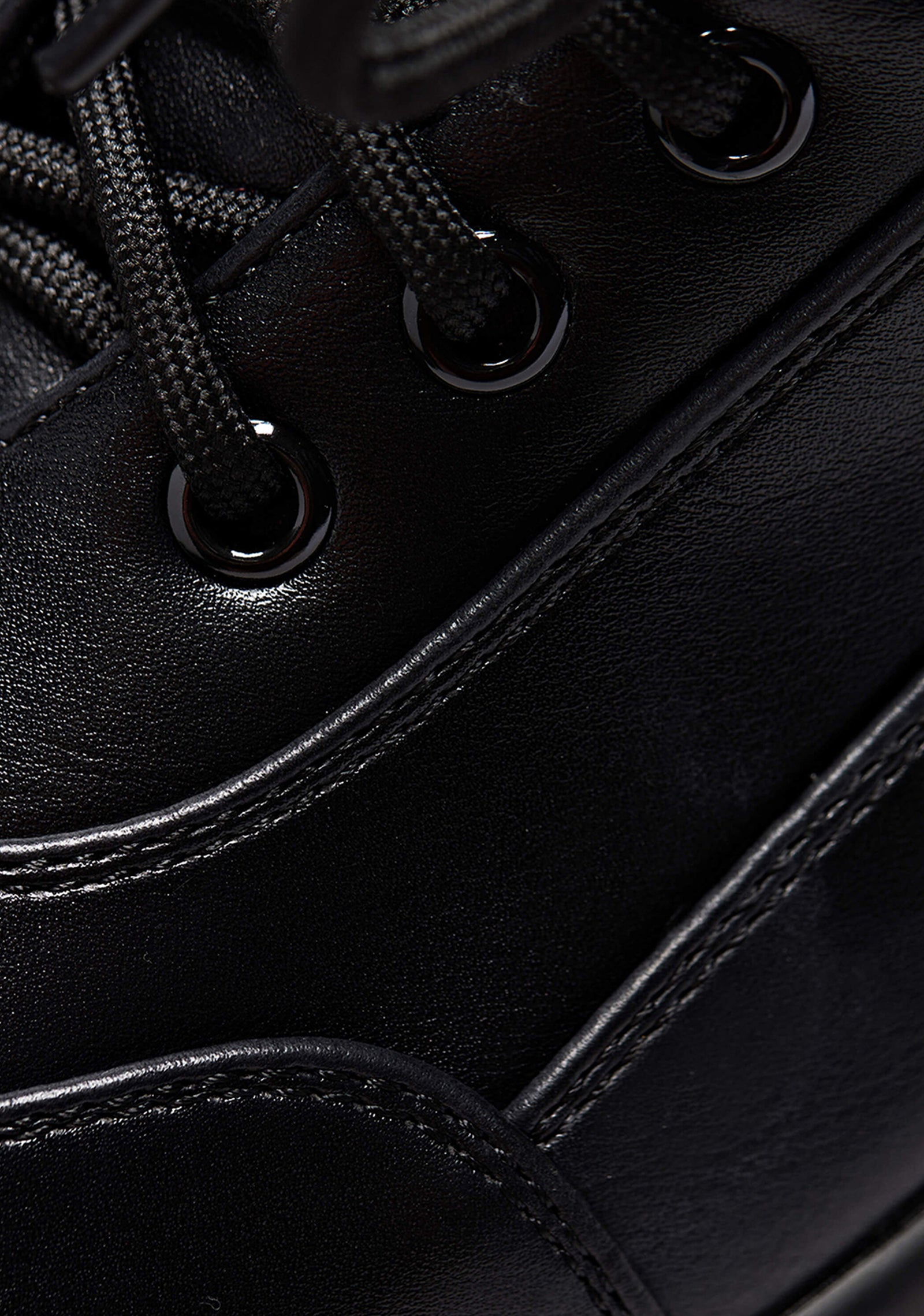 four|black