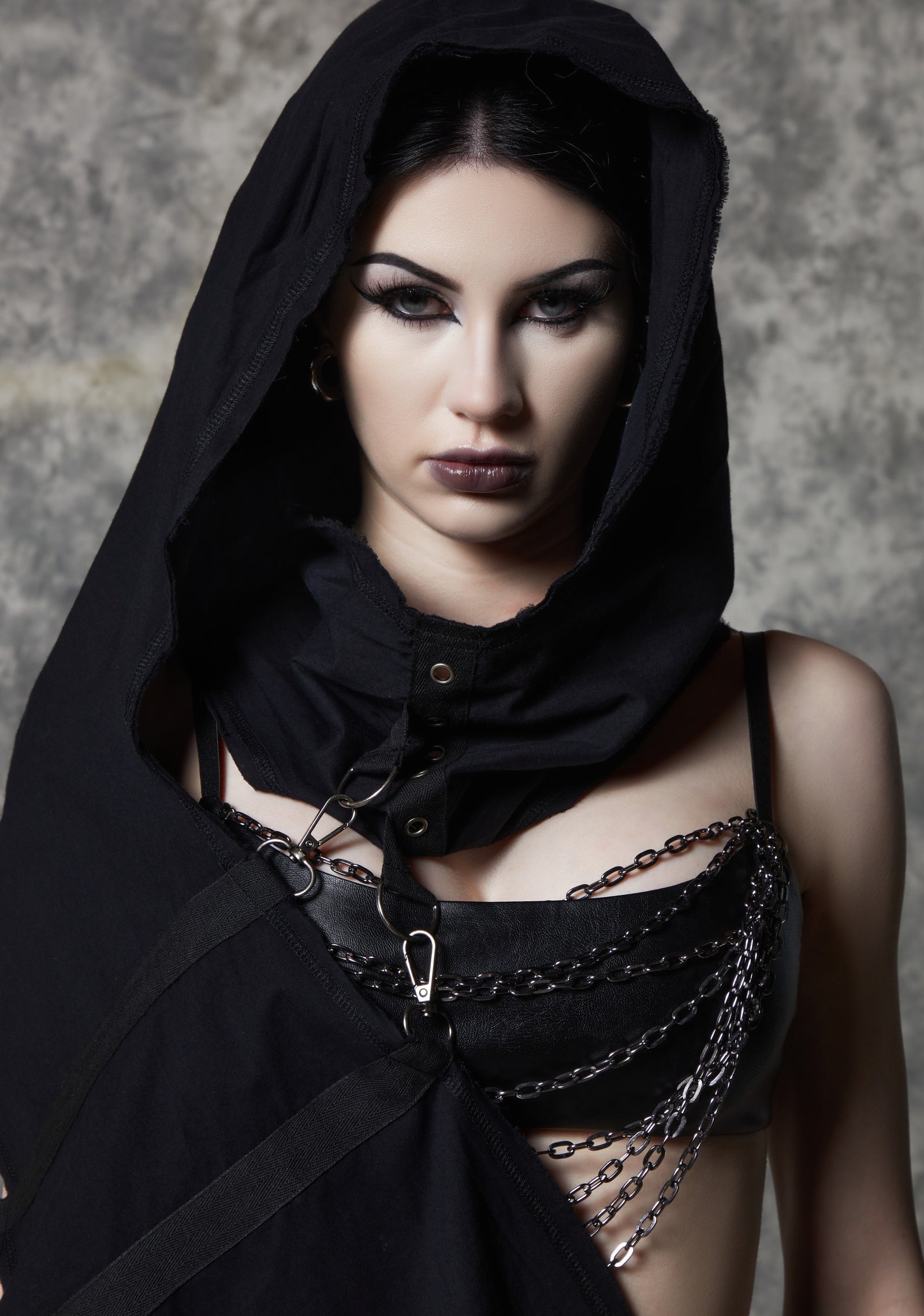 eight|black