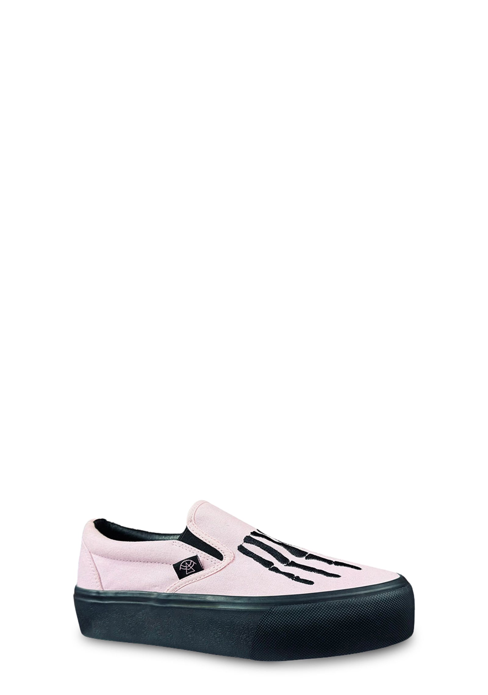 three|blk/wht