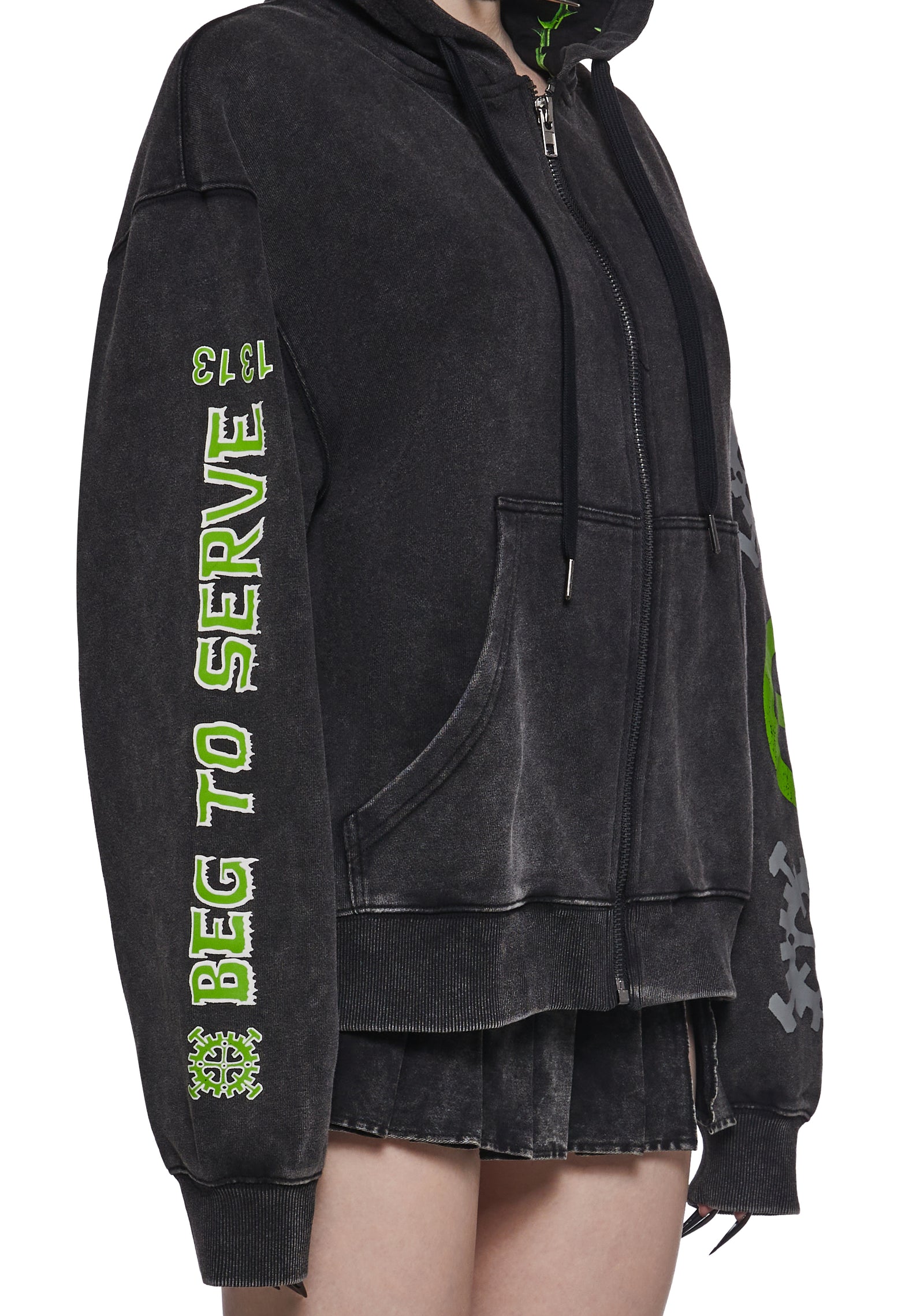 seven|black