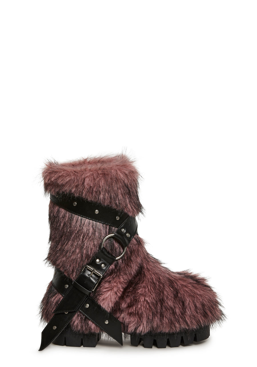Low Wild Instincts Faux Fur Boots - Pink