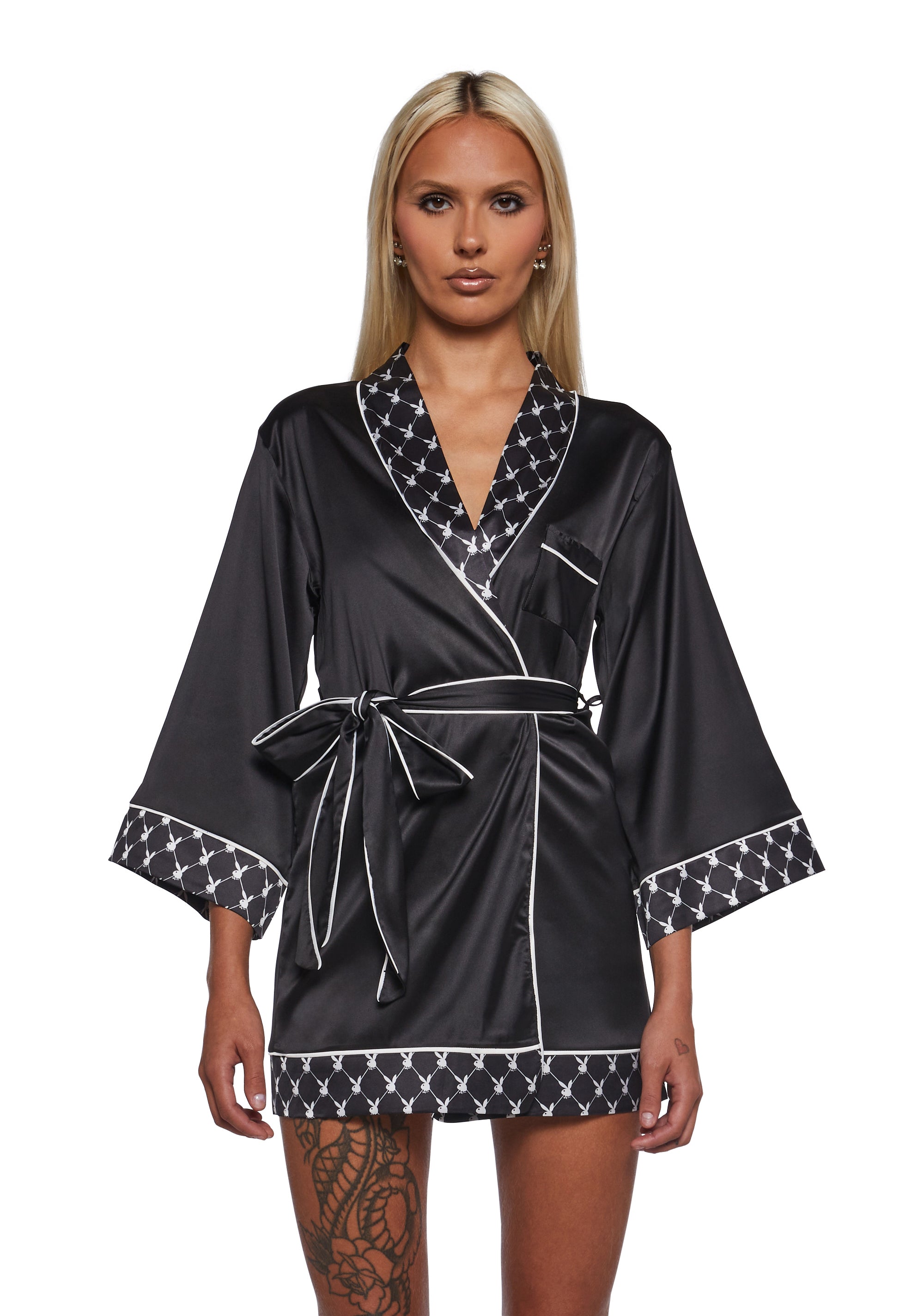 base|black
