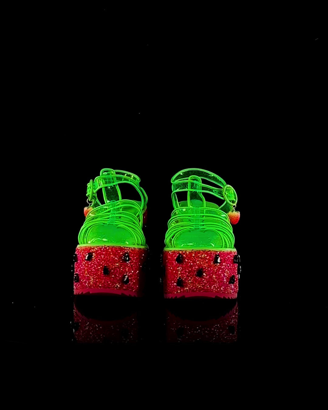Ripe For Love Platform Sandals - Red