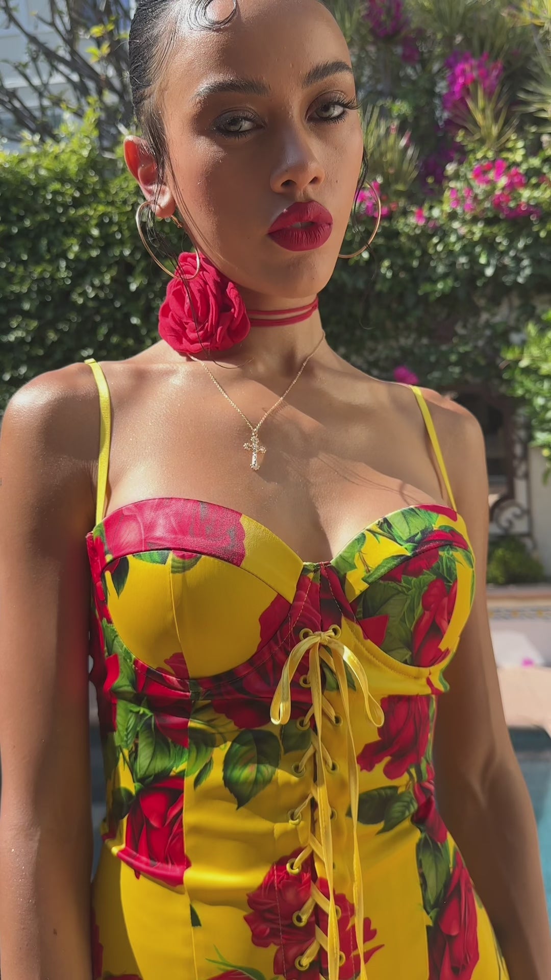 Romantic Getaway Midi Dress - Yellow
