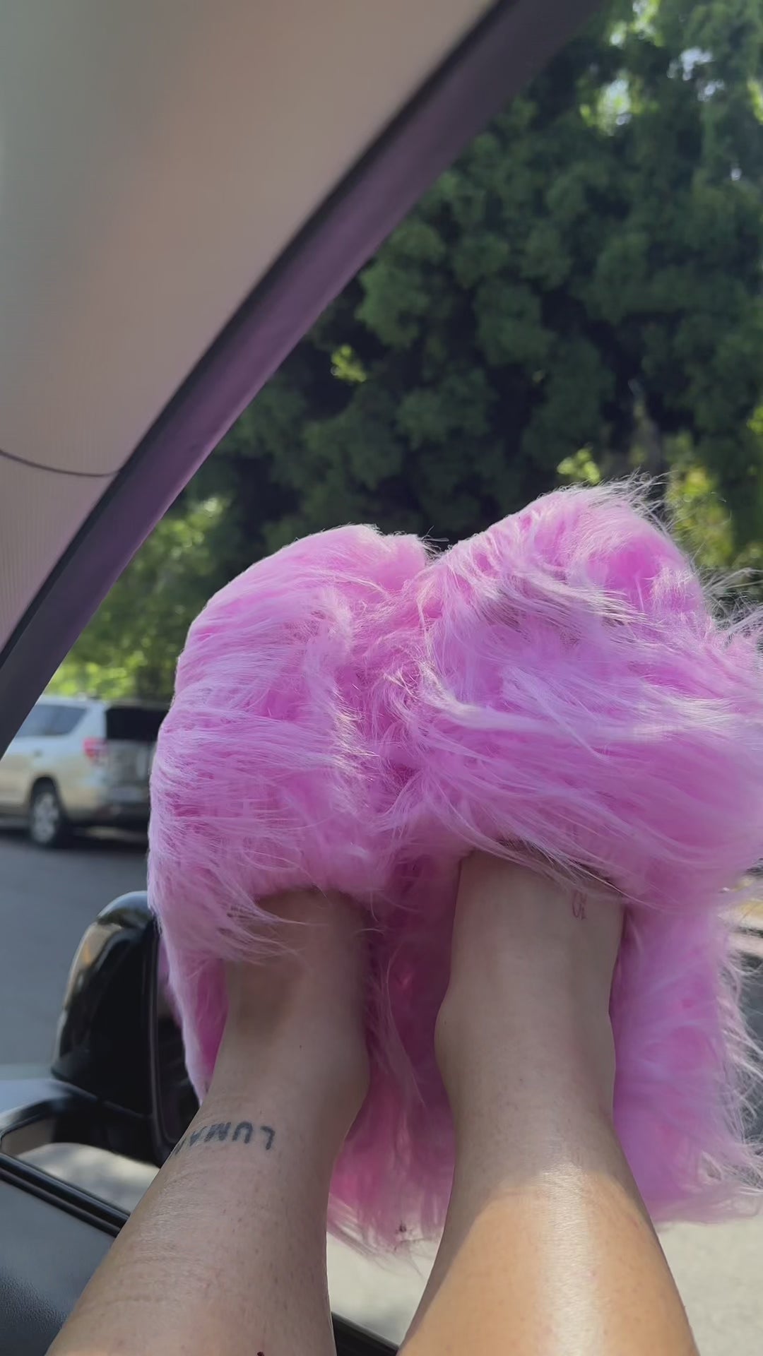 video|light pink