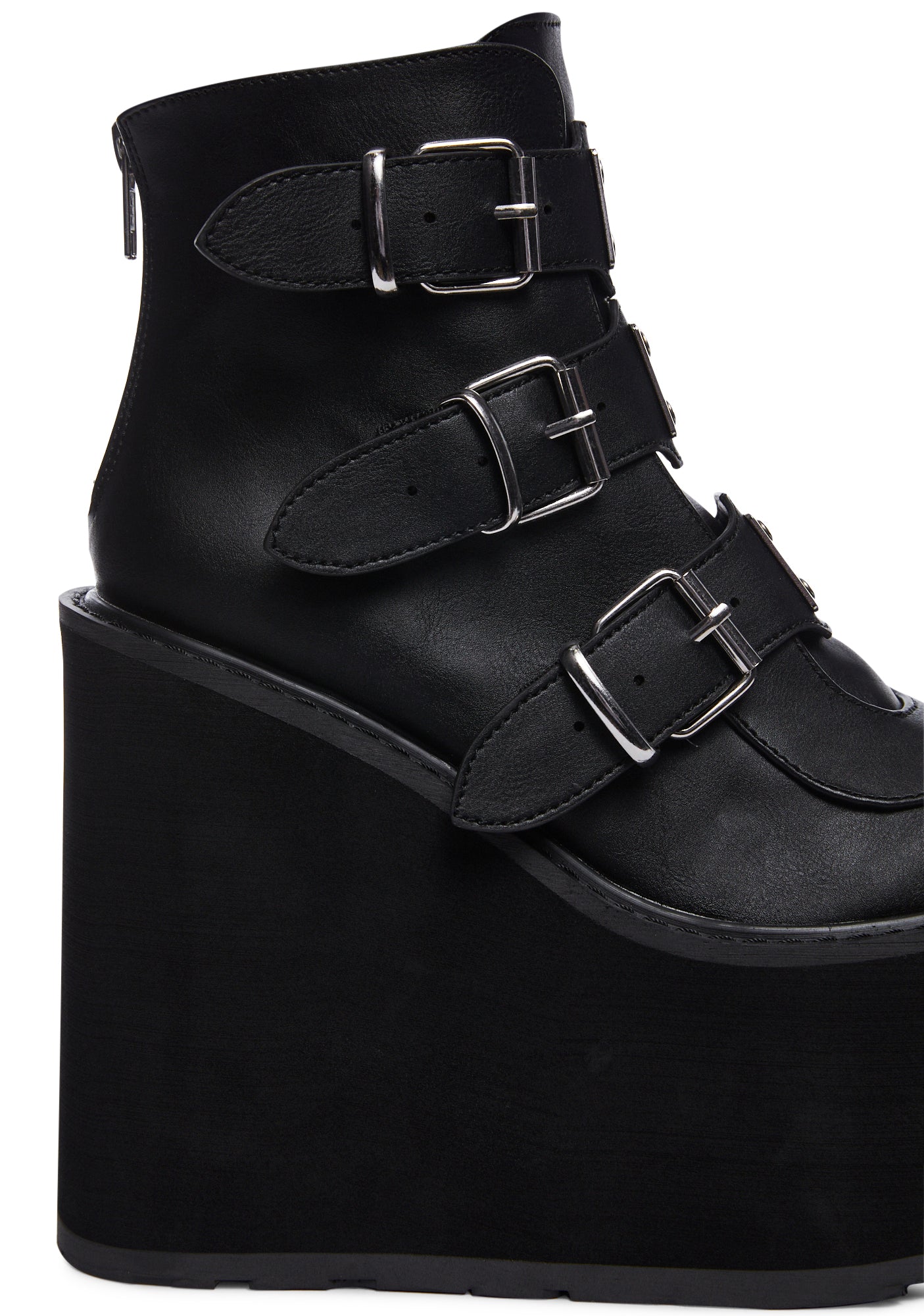 Demonia low trinity boots sales