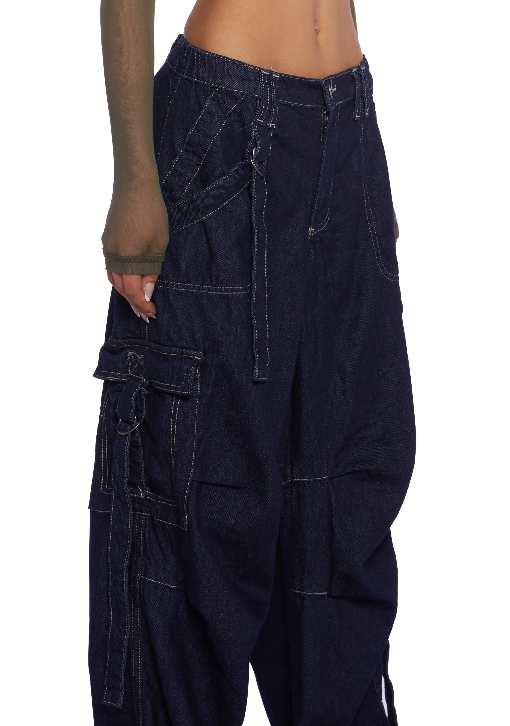 【DISCERNMENT】Buddy Denim Cargo Balloon Pants BDG Strappy Balloon Cargo Jean in Black | Lyst