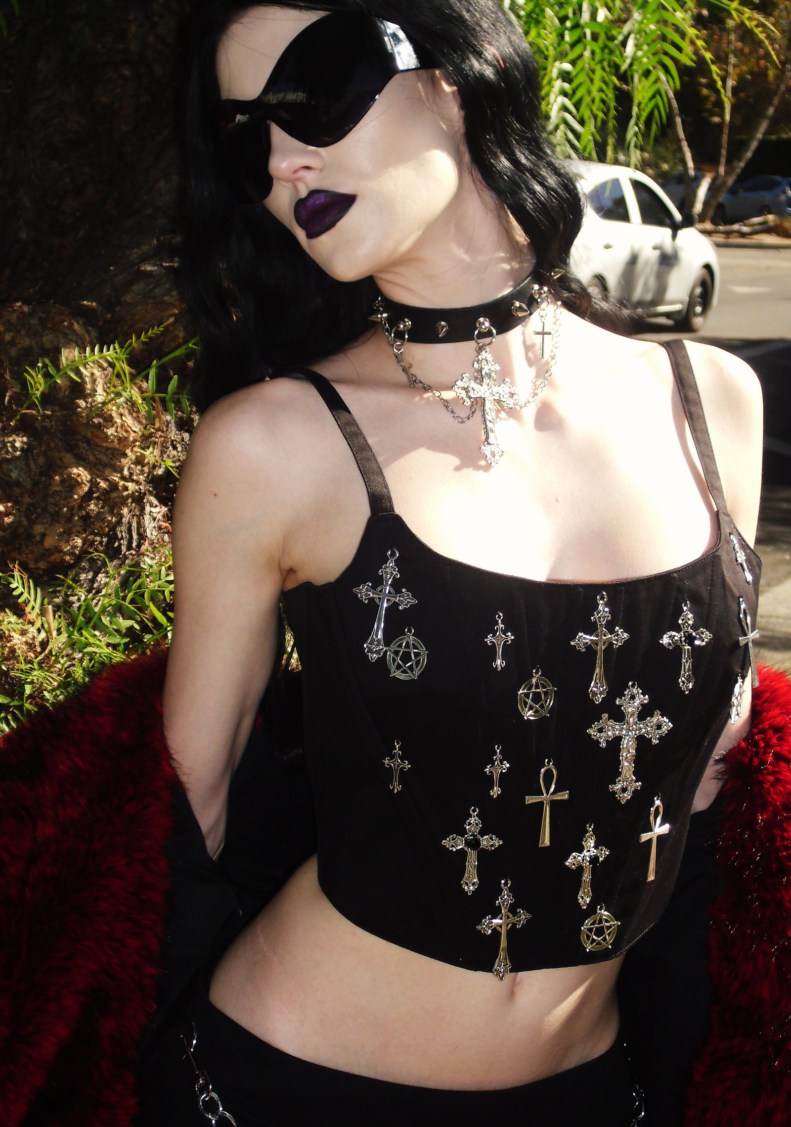 seven|black