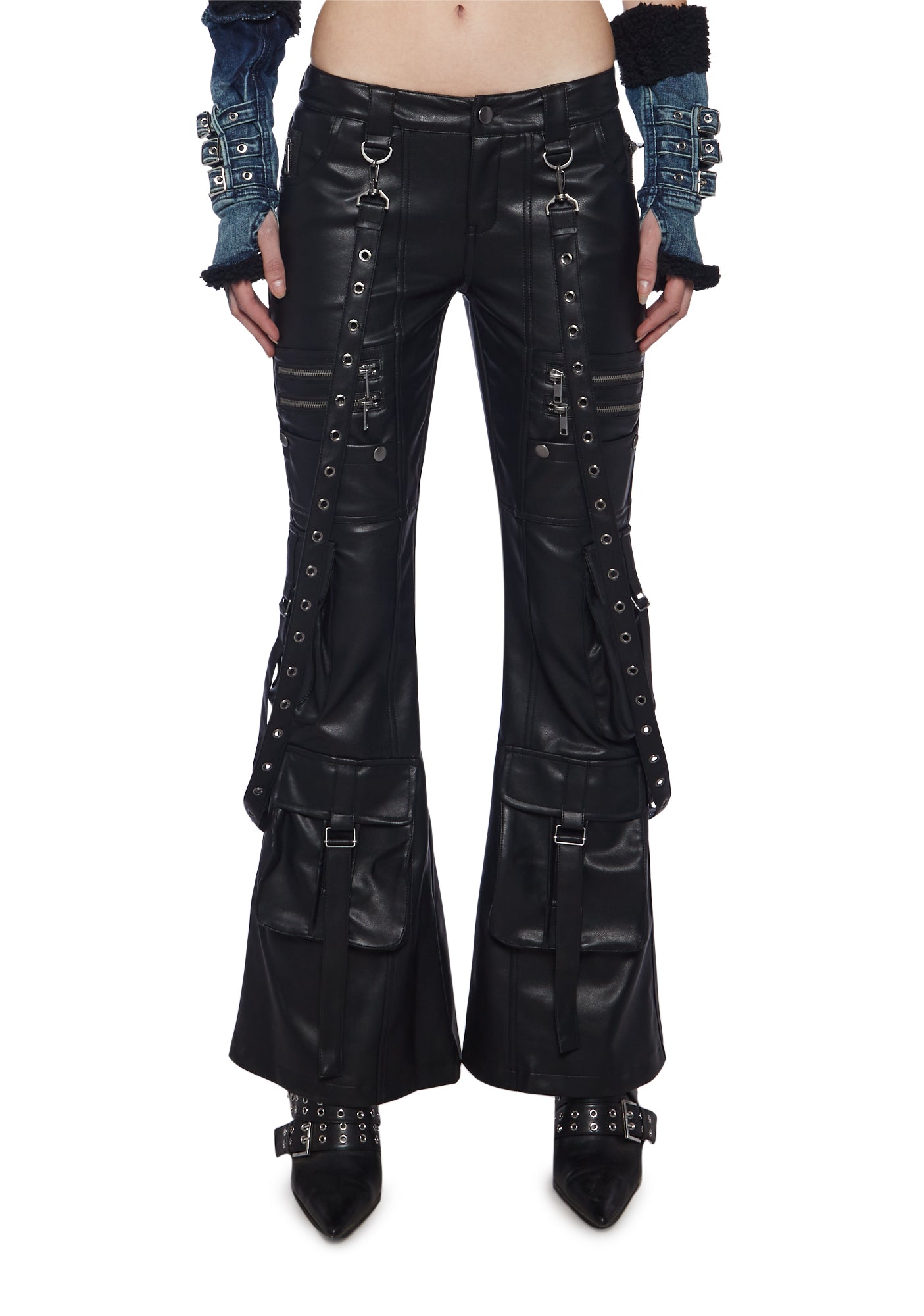 base|black