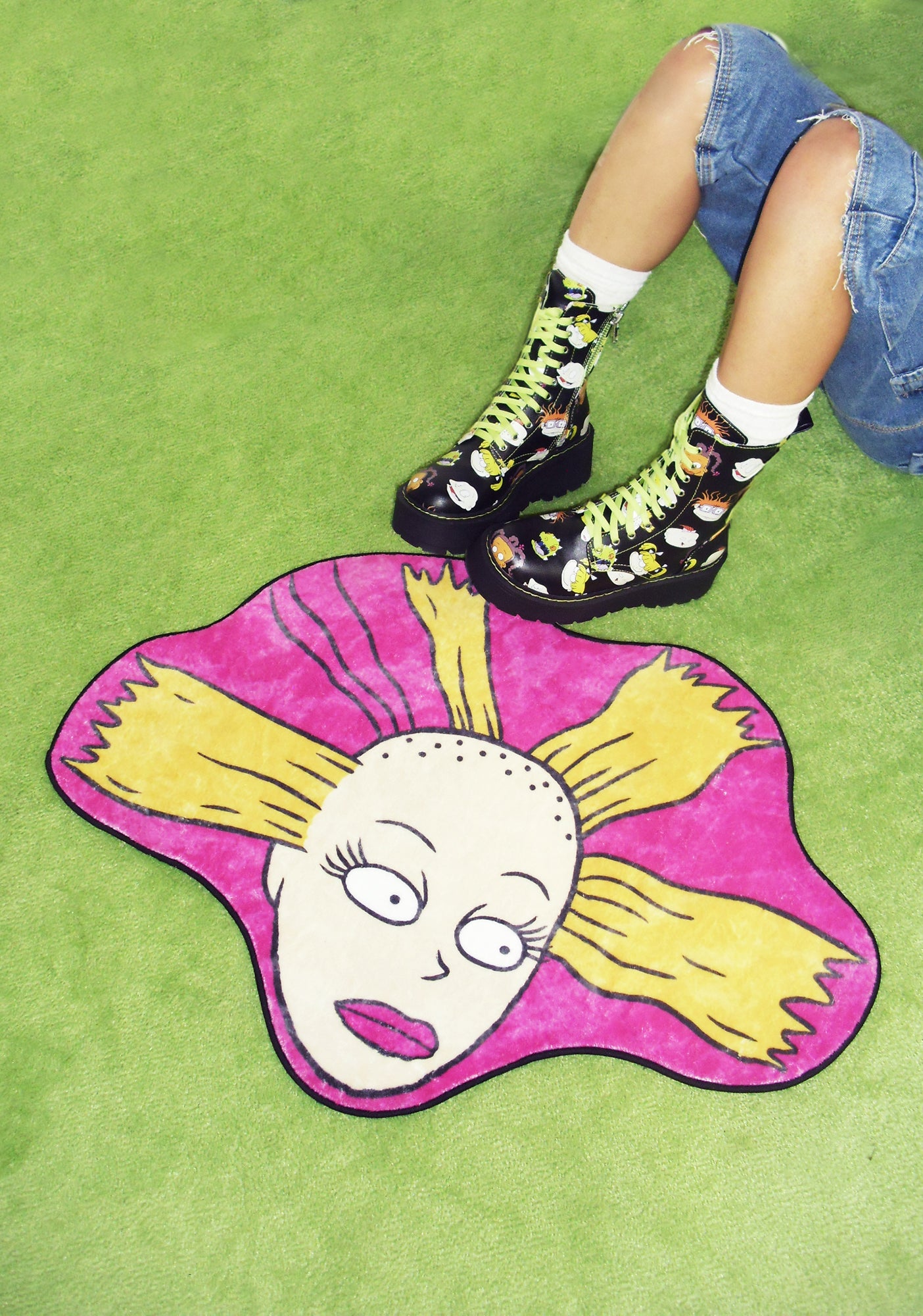 Dolls Kill x Rugrats Cynthia Rug- Pink