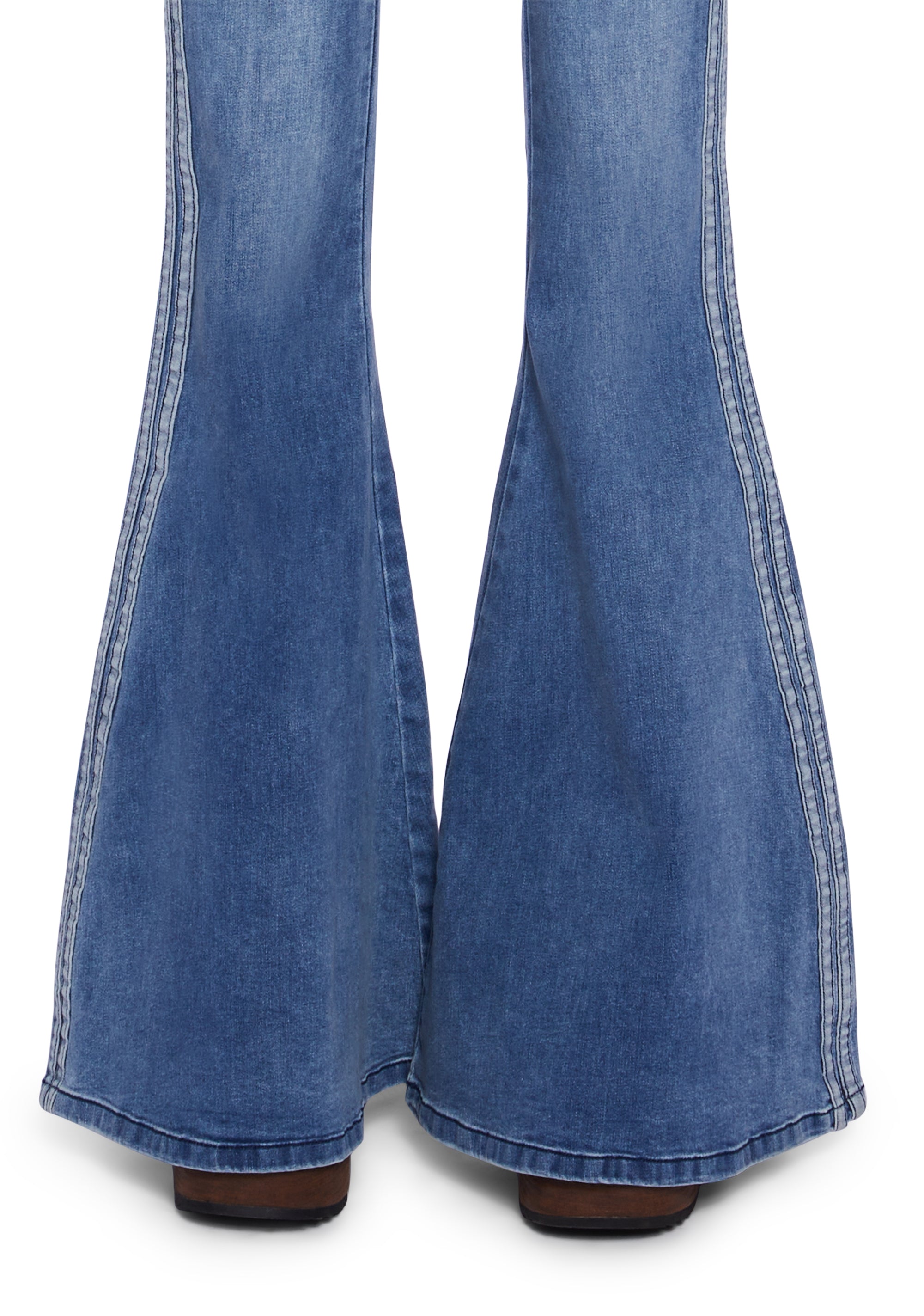Totally Trippin Flared Jeans