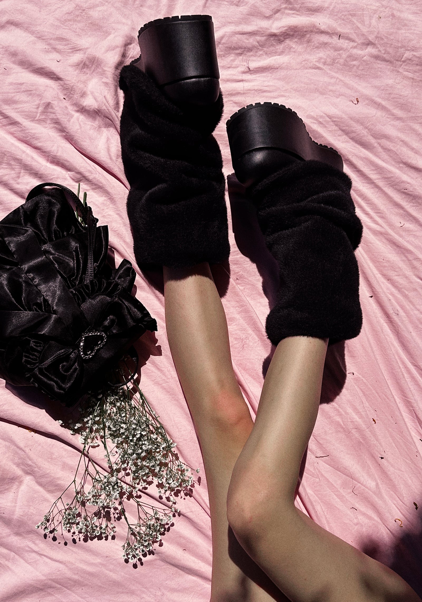 seven|black