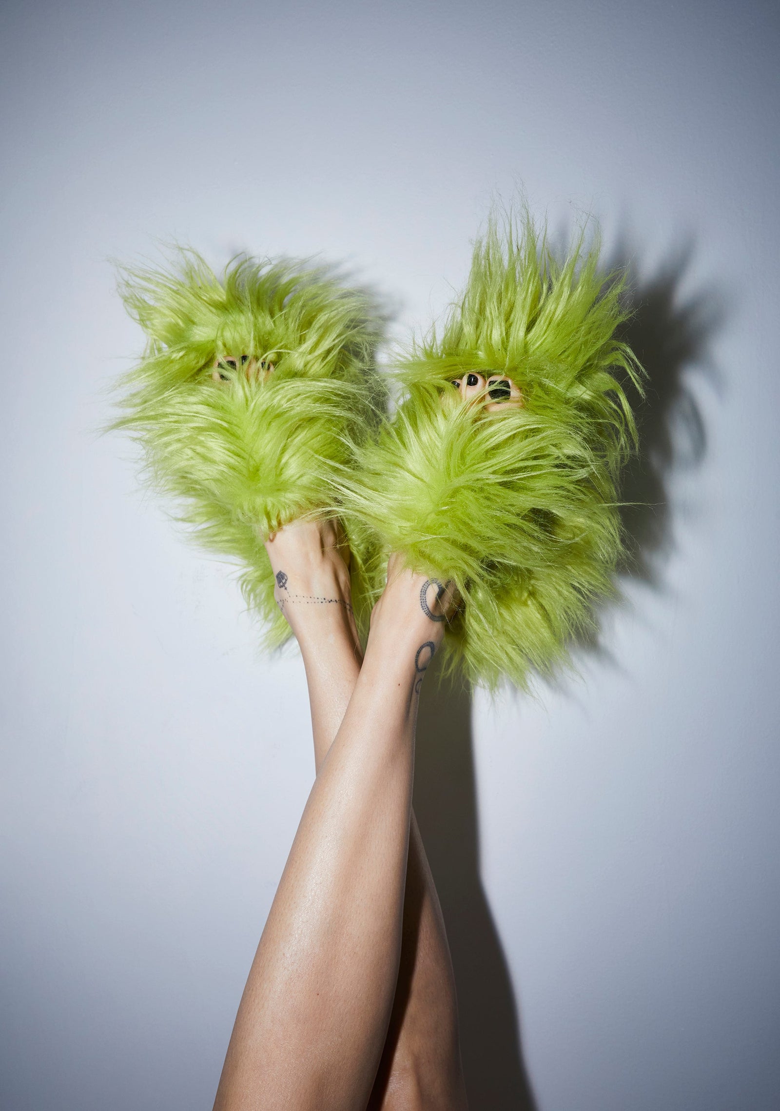 eight|light green