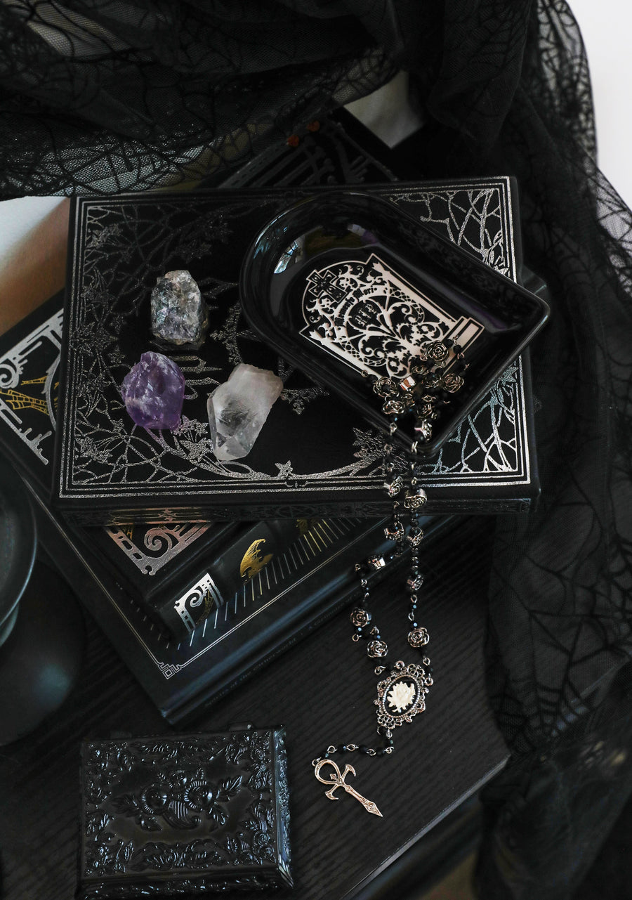 Morbid Mementos Trinket Dish - alternate