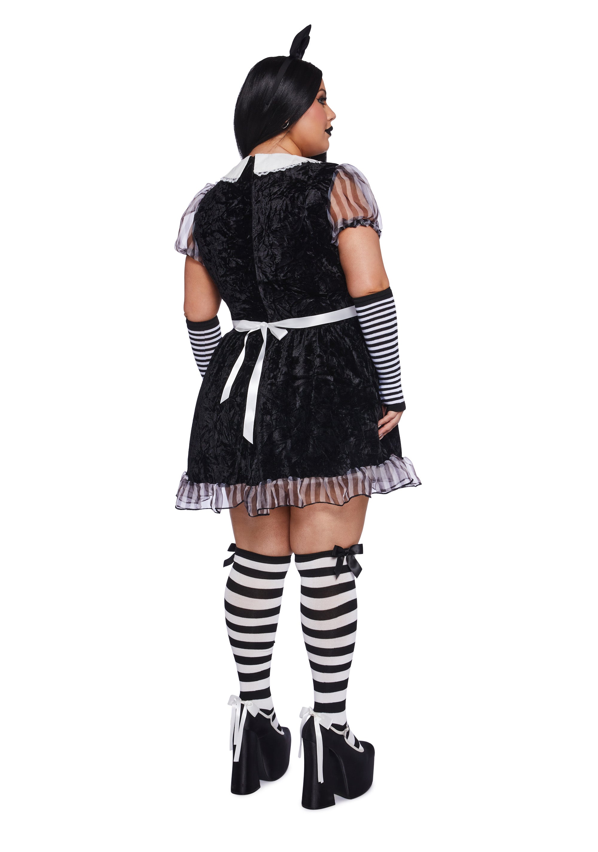 Plus Malice In Wonderland Costume Set