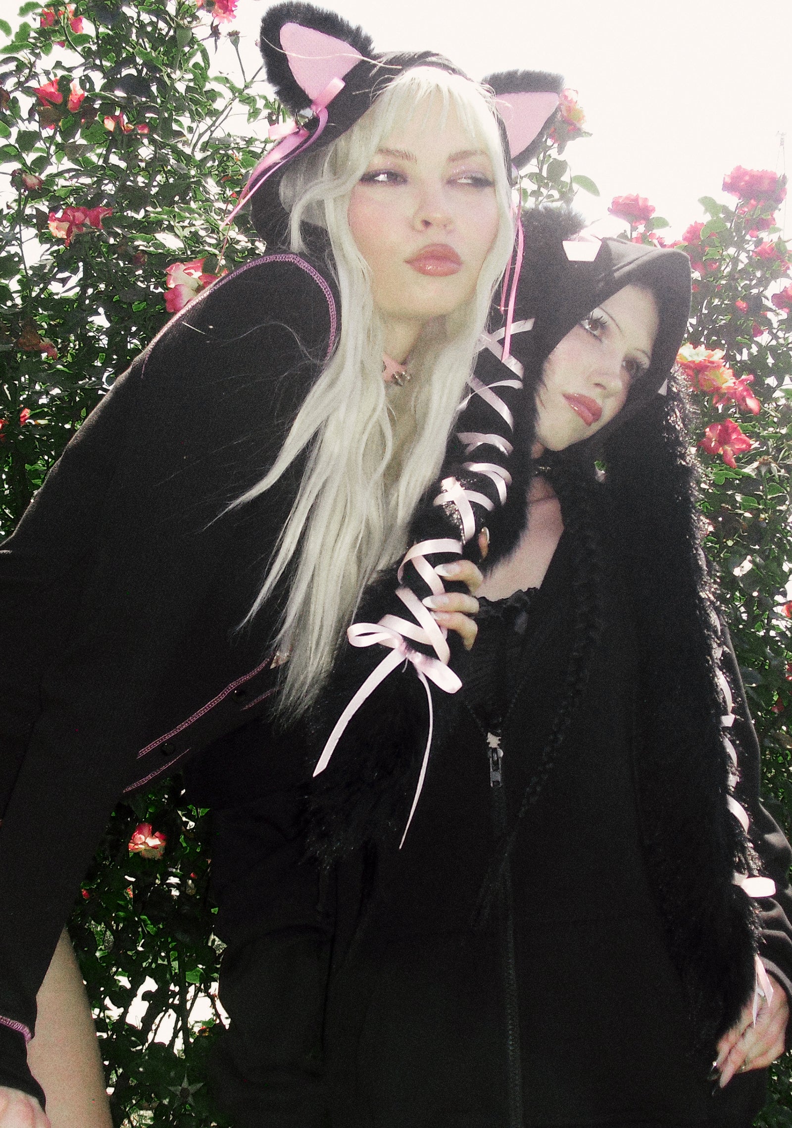seven|black
