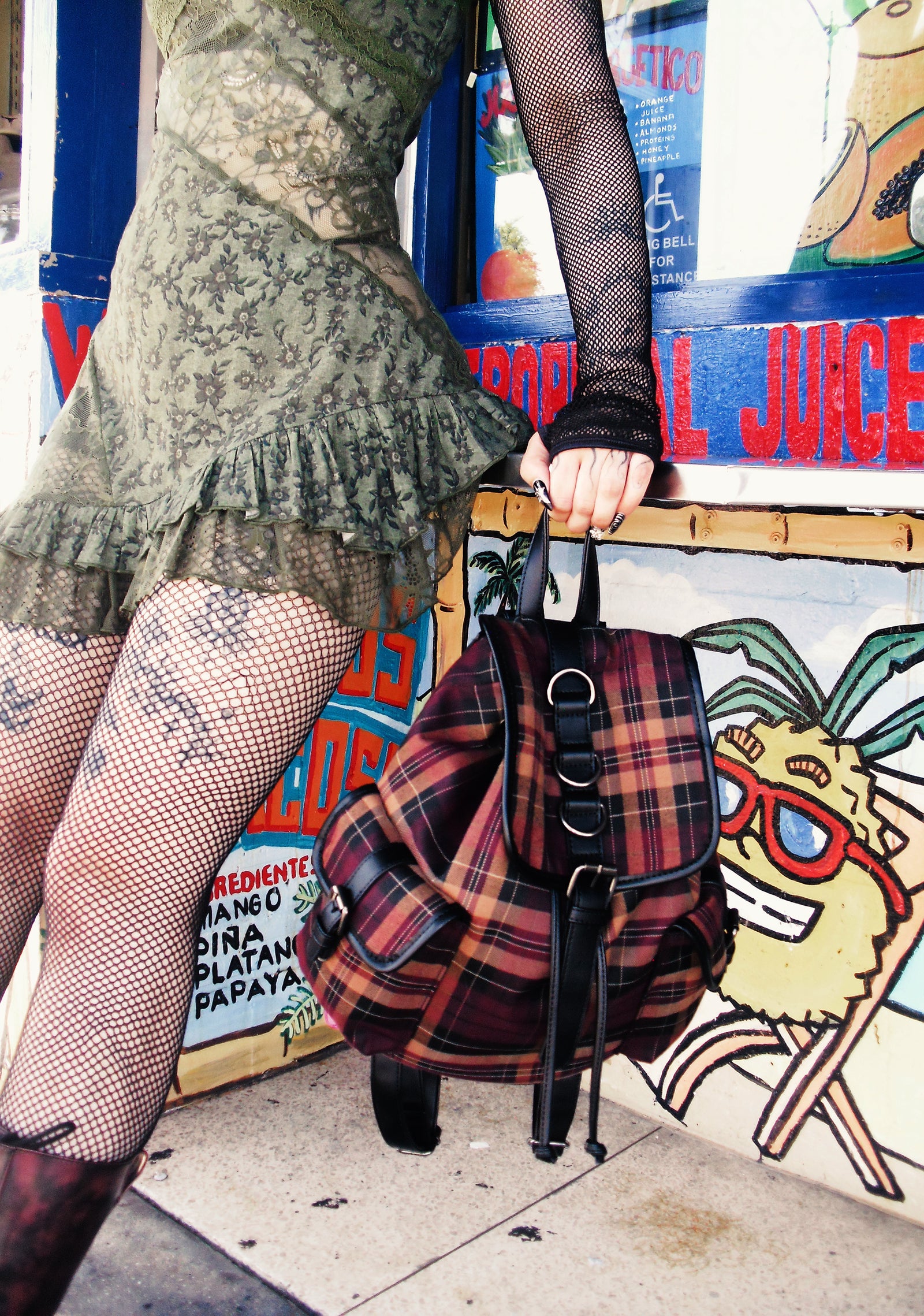 six|plaid