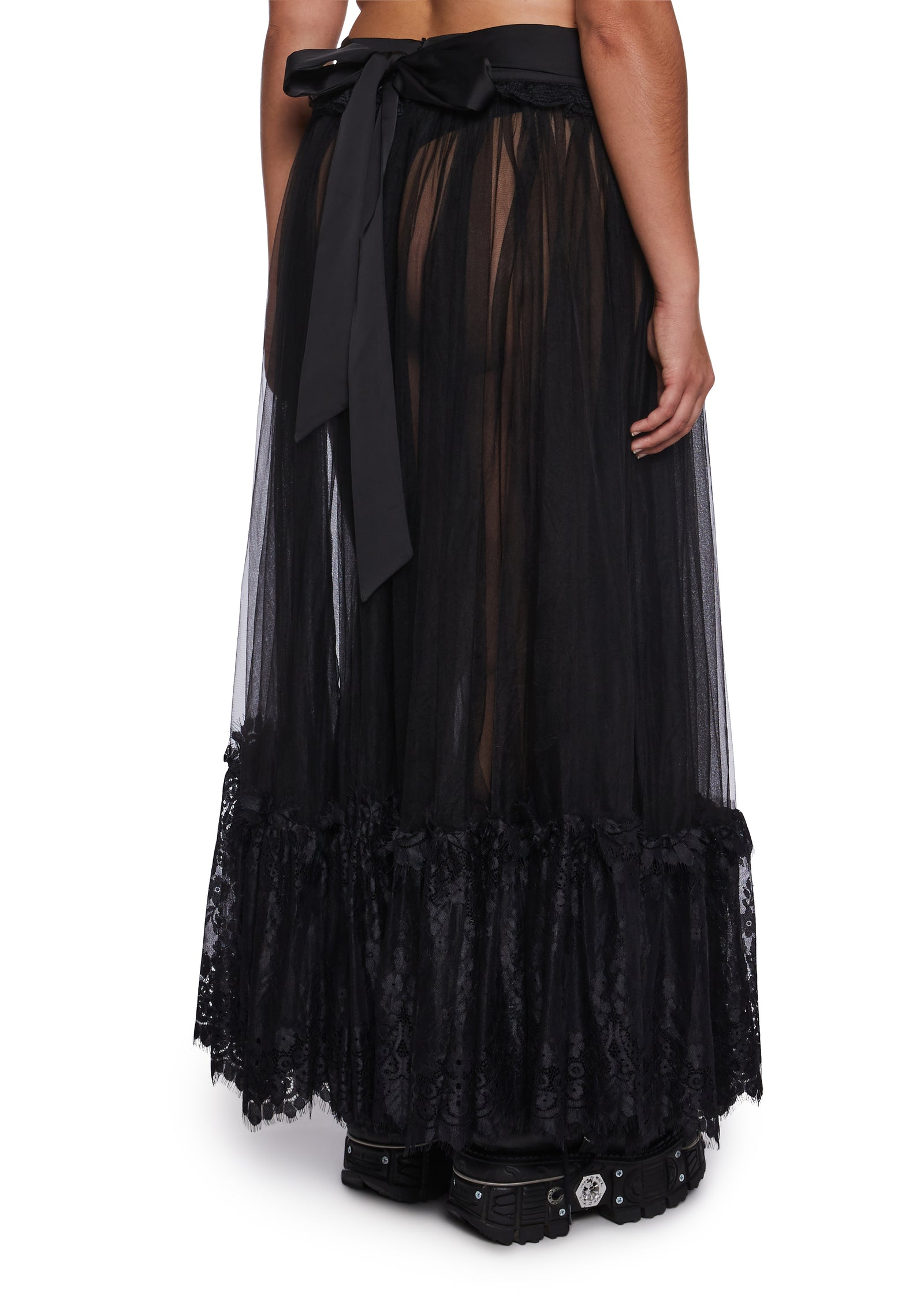 ugc|black