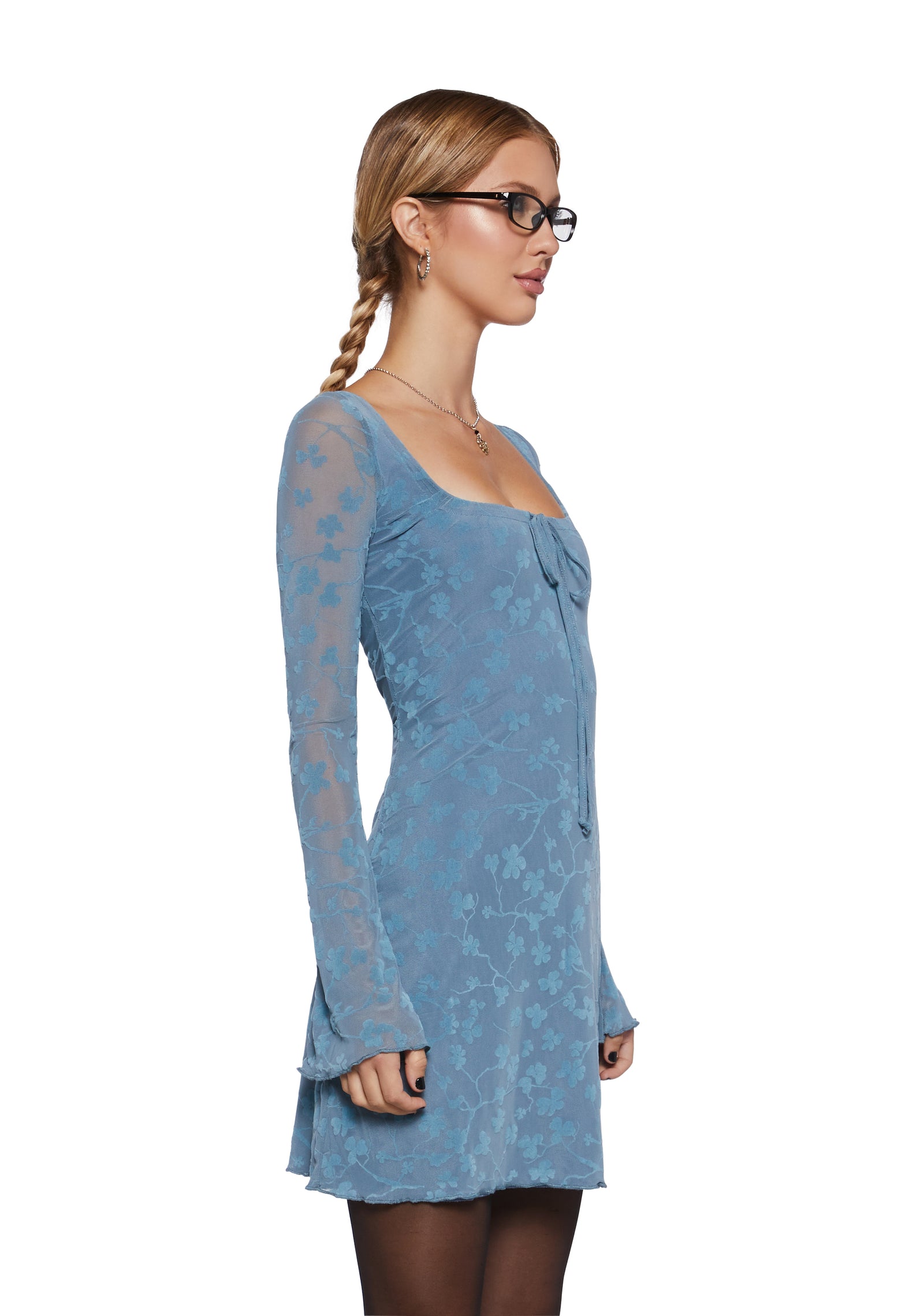 three|light blue
