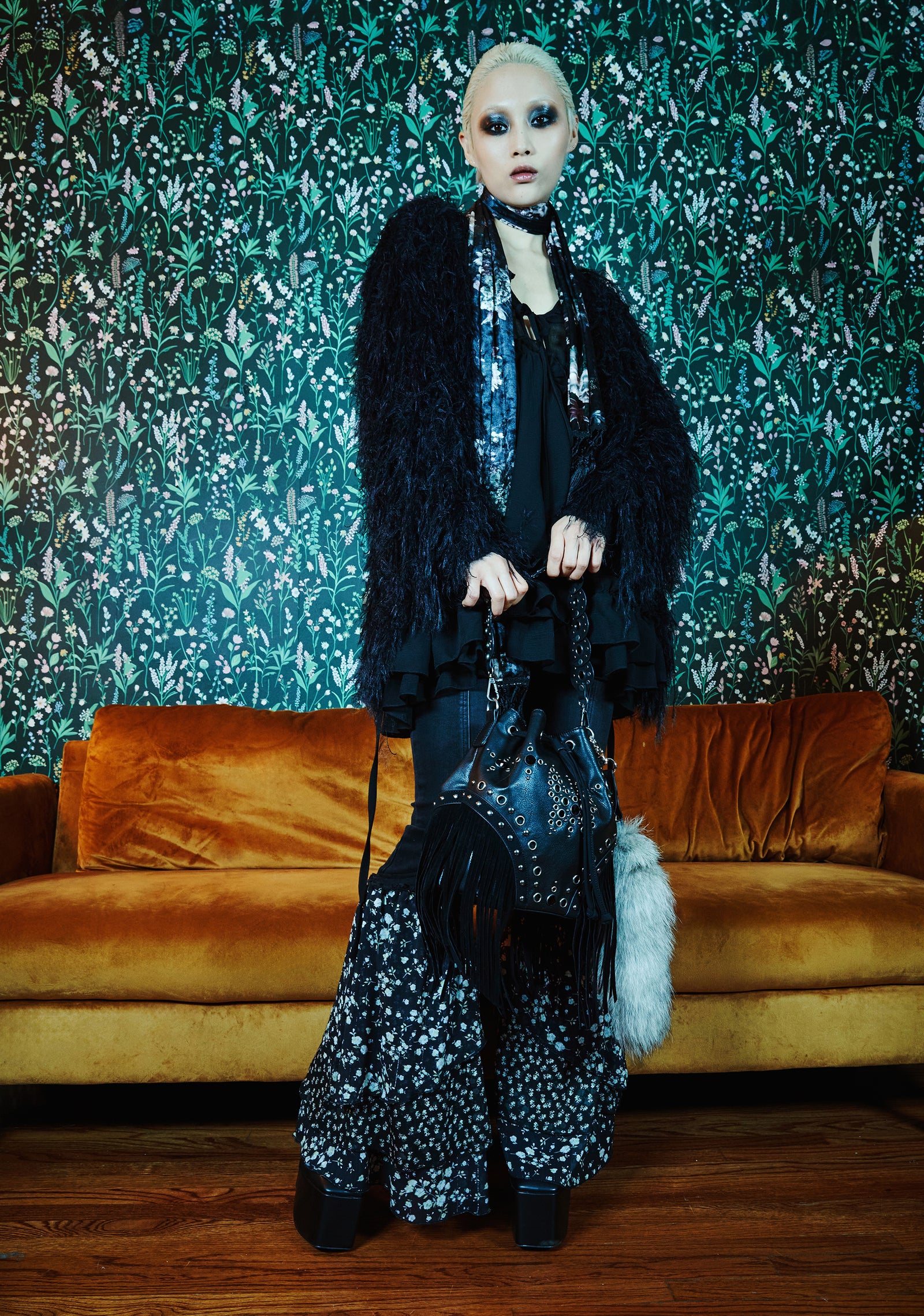ugc|black