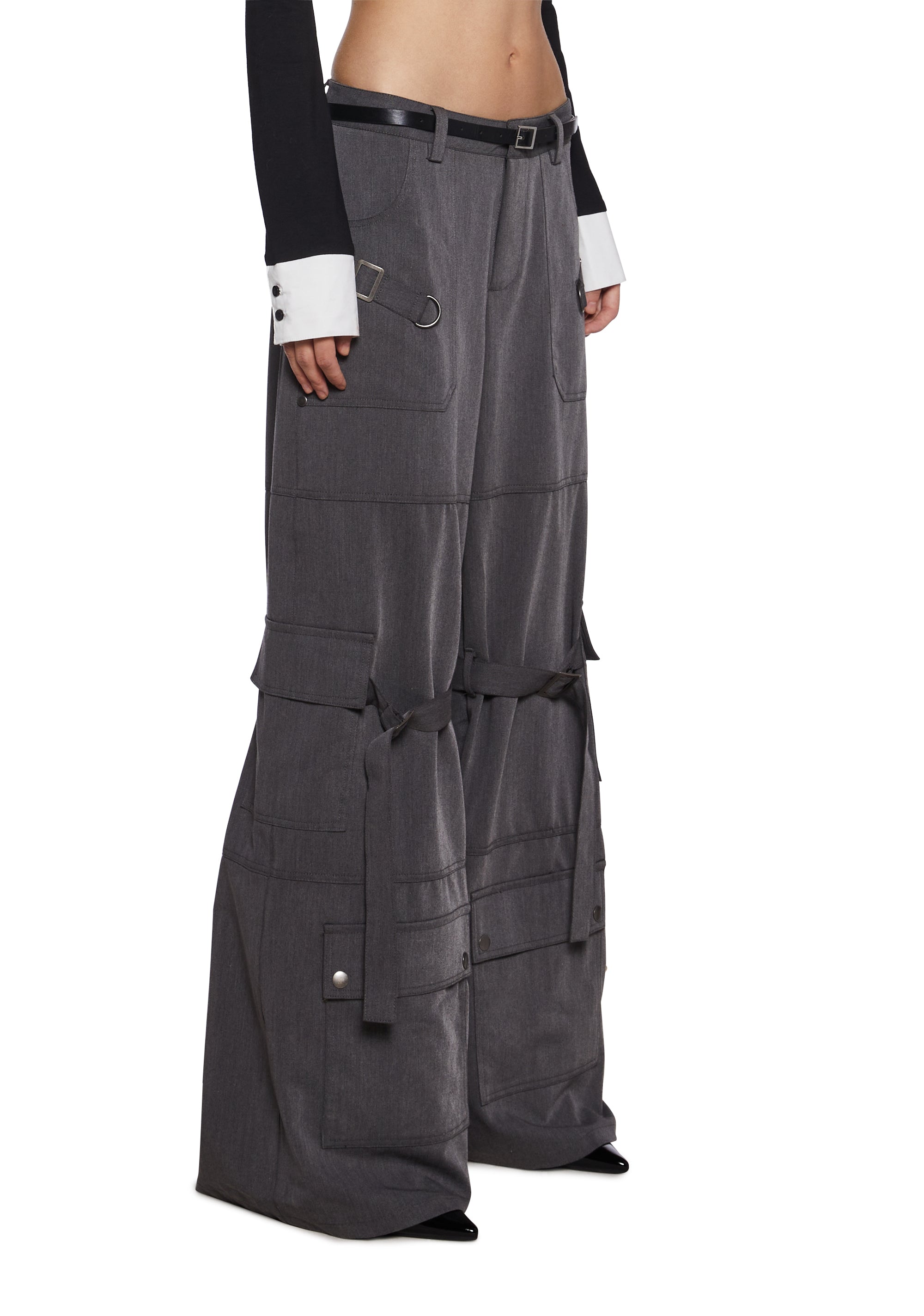 Twill Low Rise Wide Leg Cargo Slacks Generation Kiss - Gray Twill Low Rise Wide Leg Cargo Slacks Generation Kiss - Gray