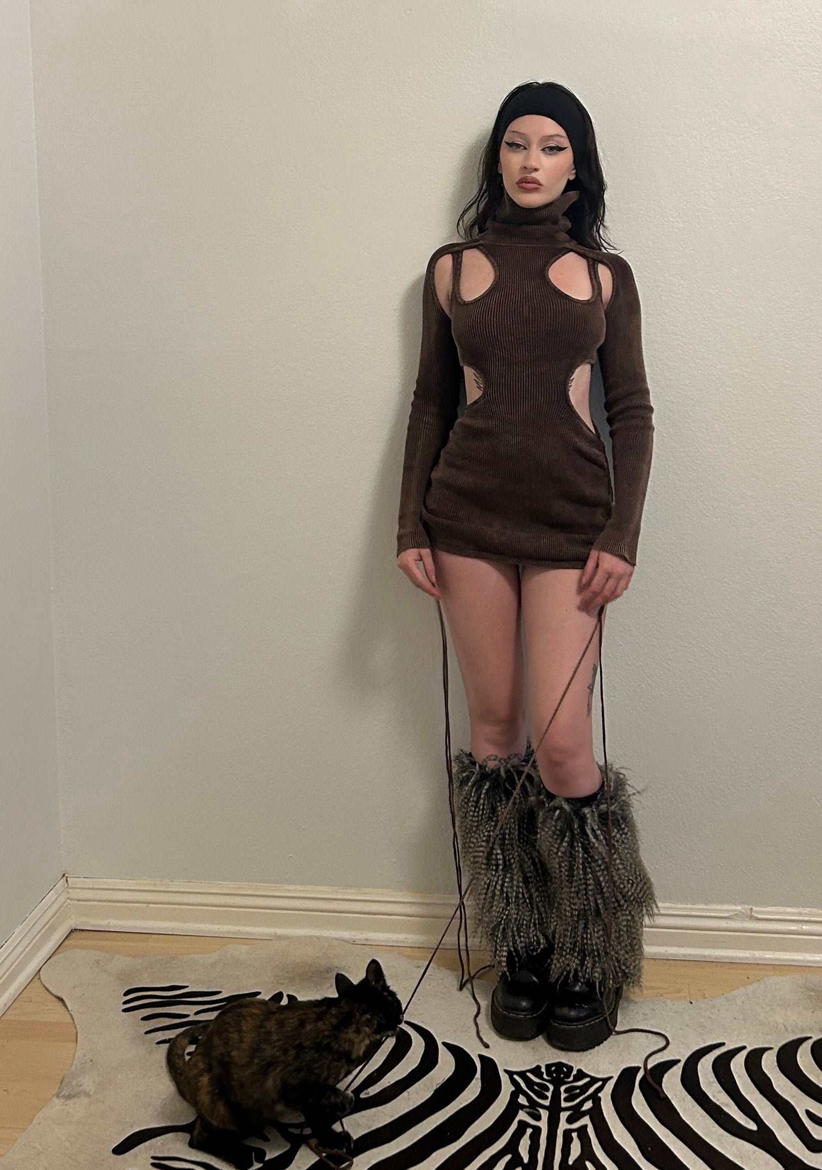 seven|brown