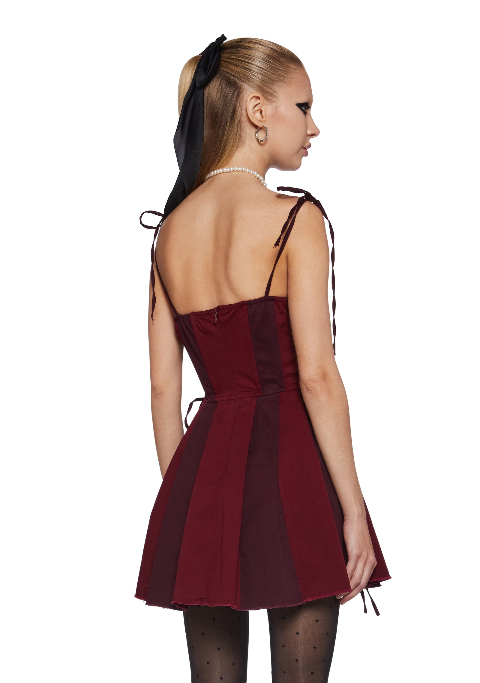 four|dark red